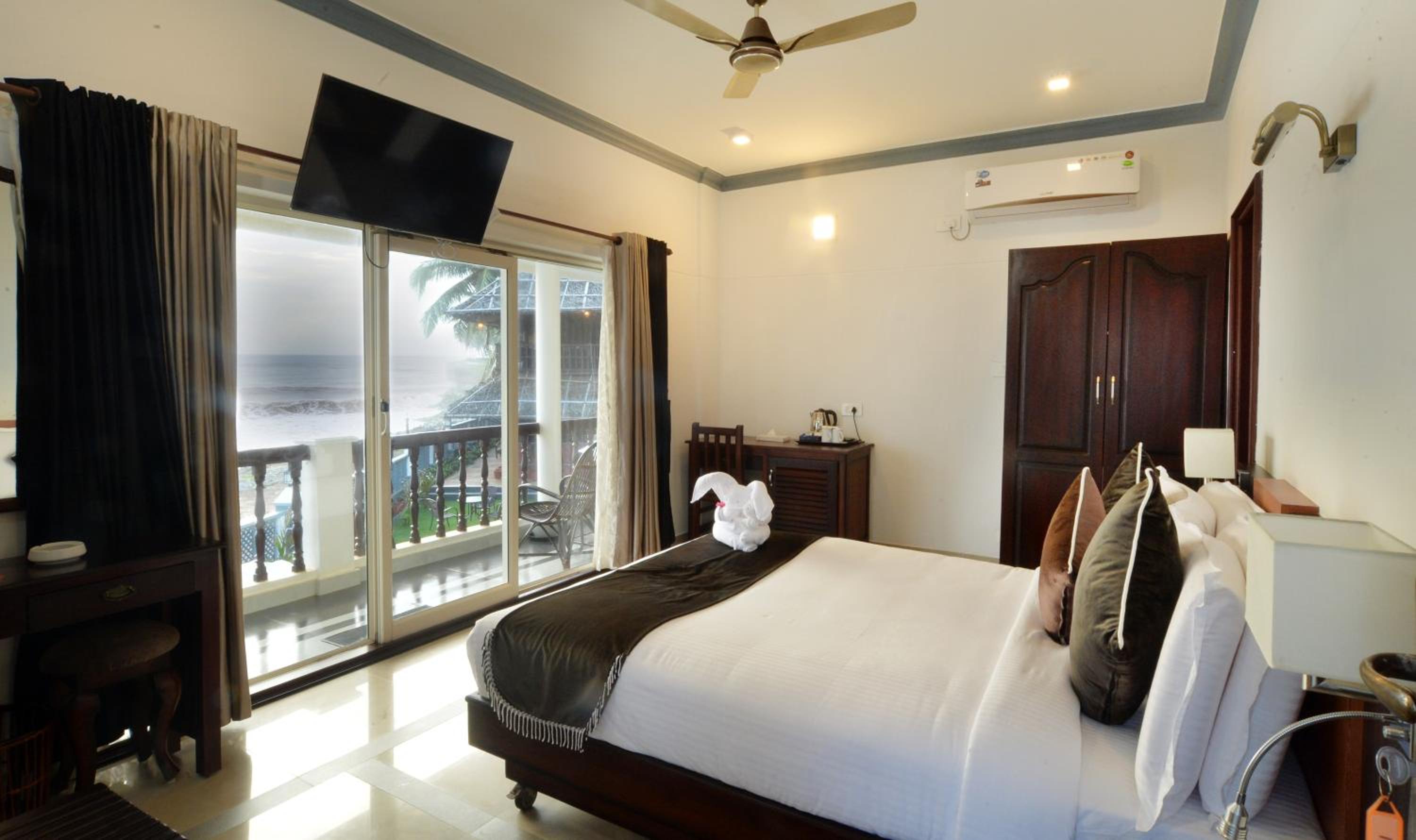 Superior Sea View Room photo 1