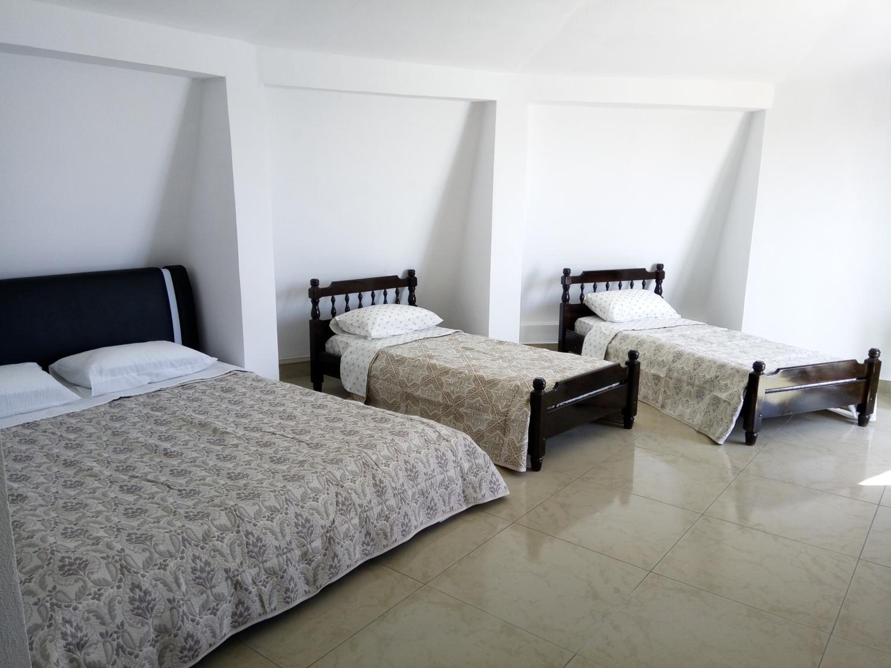 Quadruple Room with Terrace photo 2