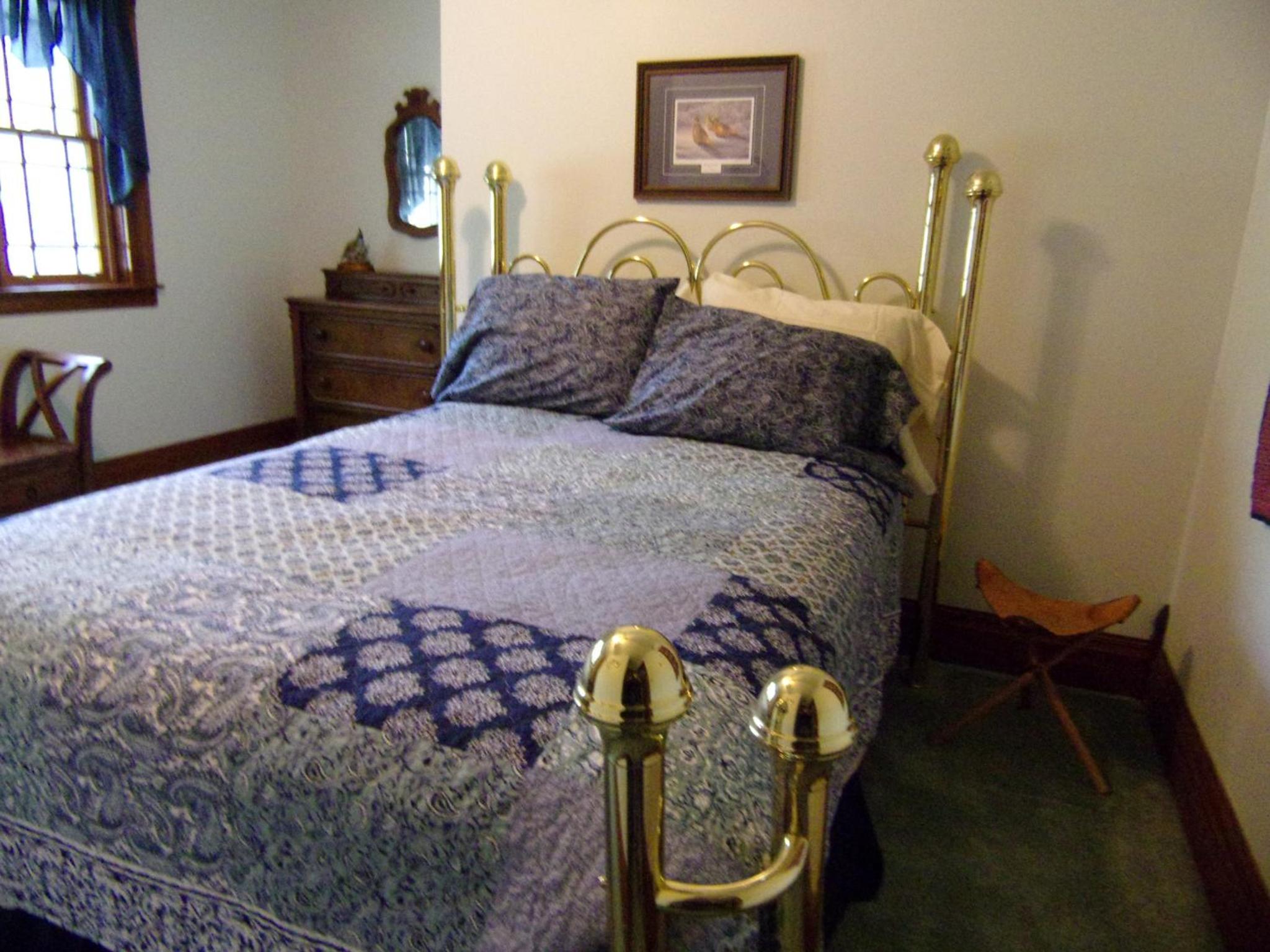 Riverton- Double Room with Shared Bathroom photo 1