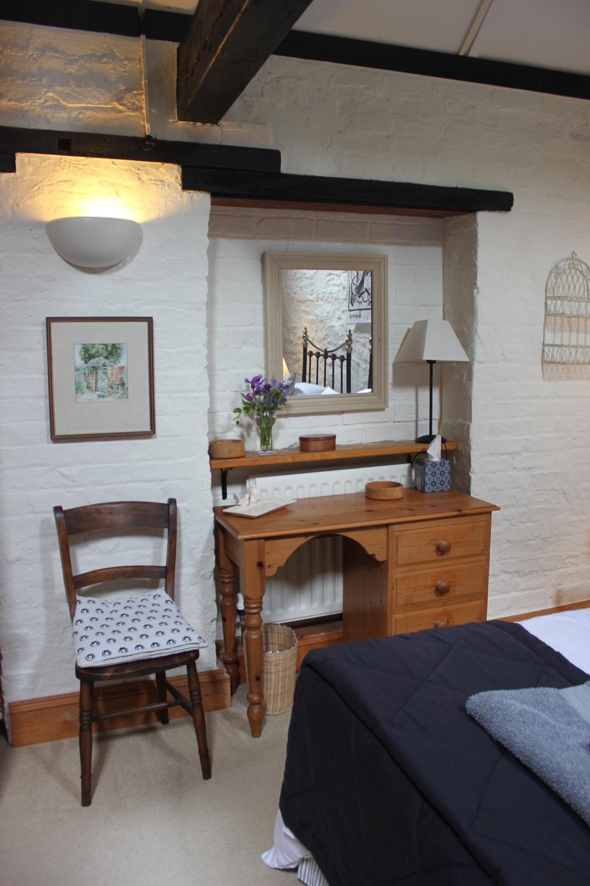 Large Twin Room photo 1