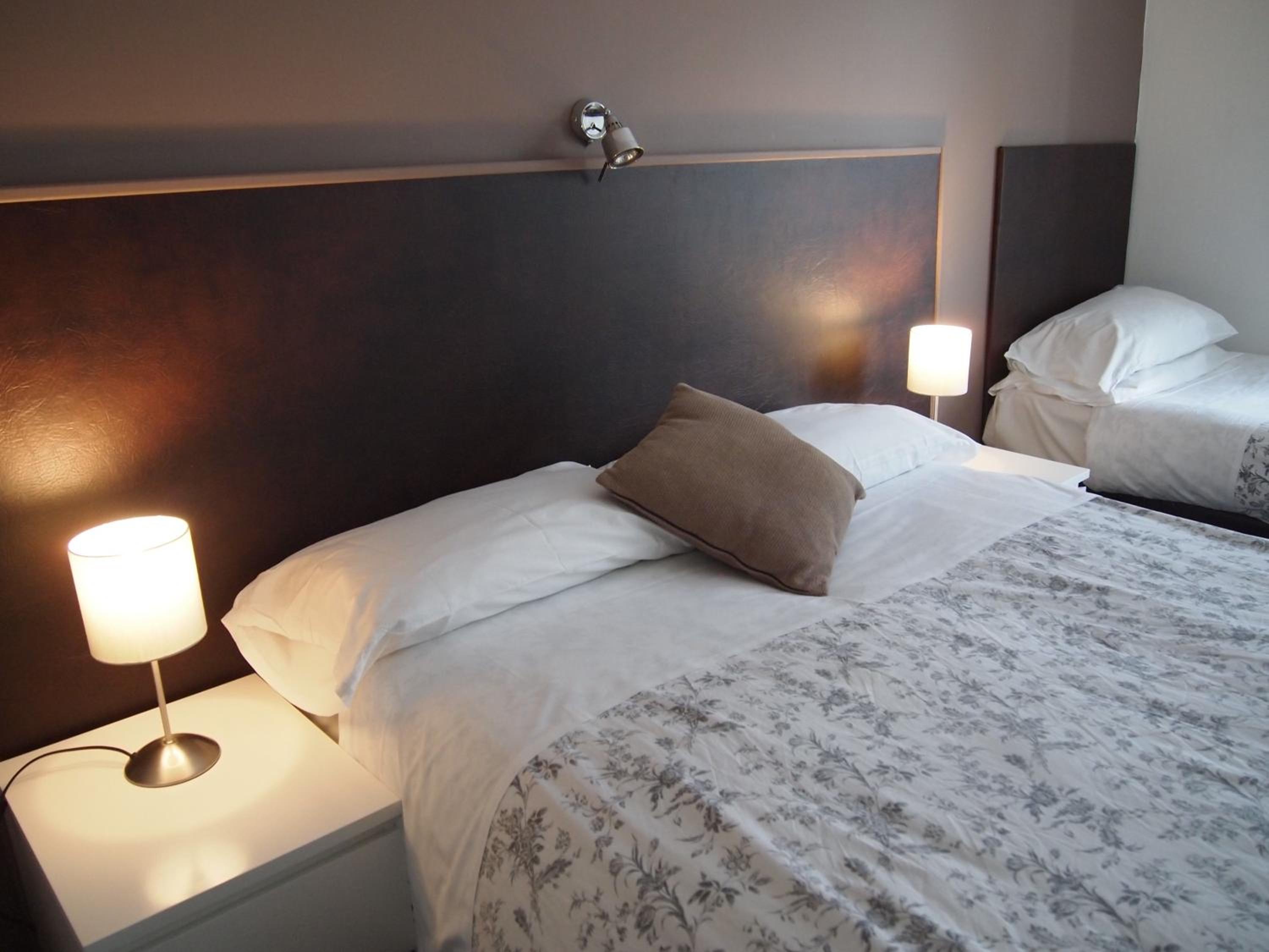 Double Room - Photo 1