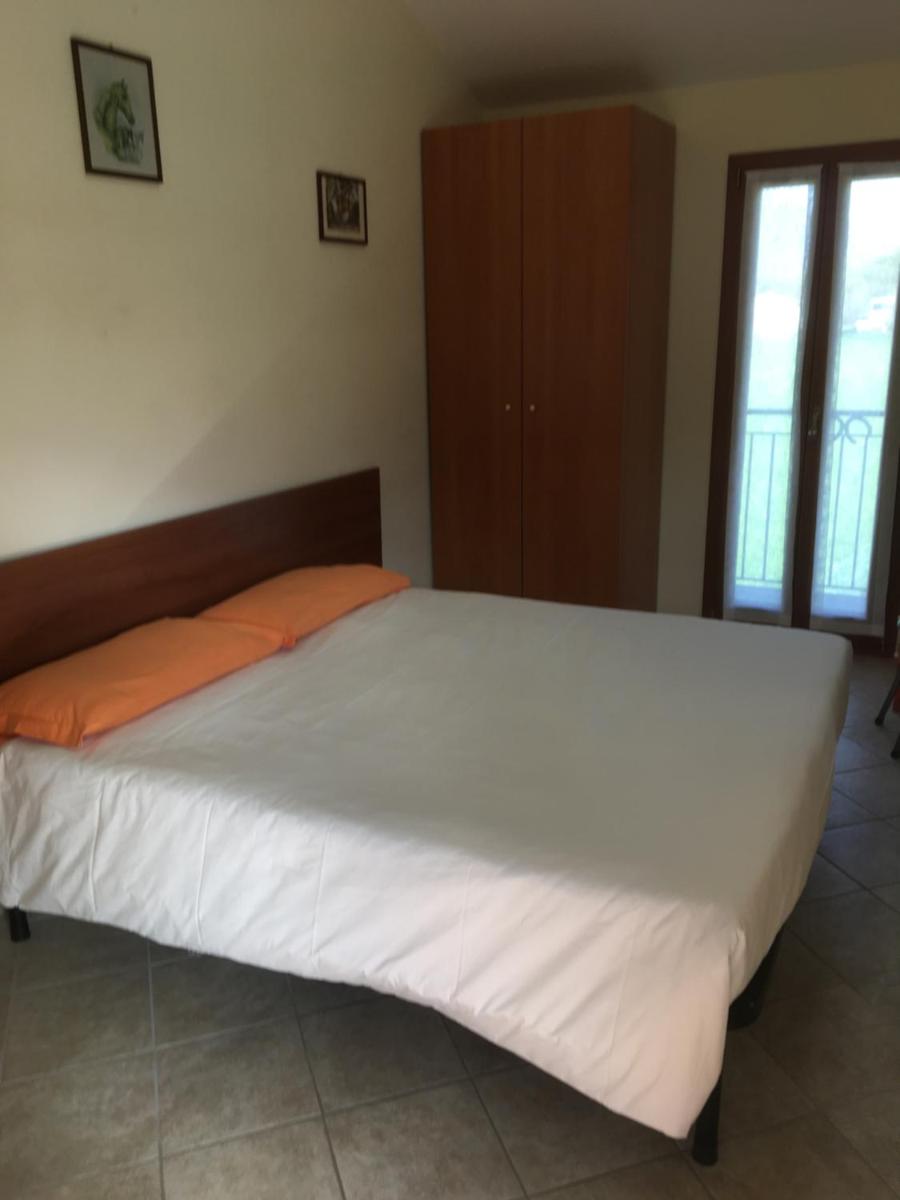 Twin or Double Room photo 3