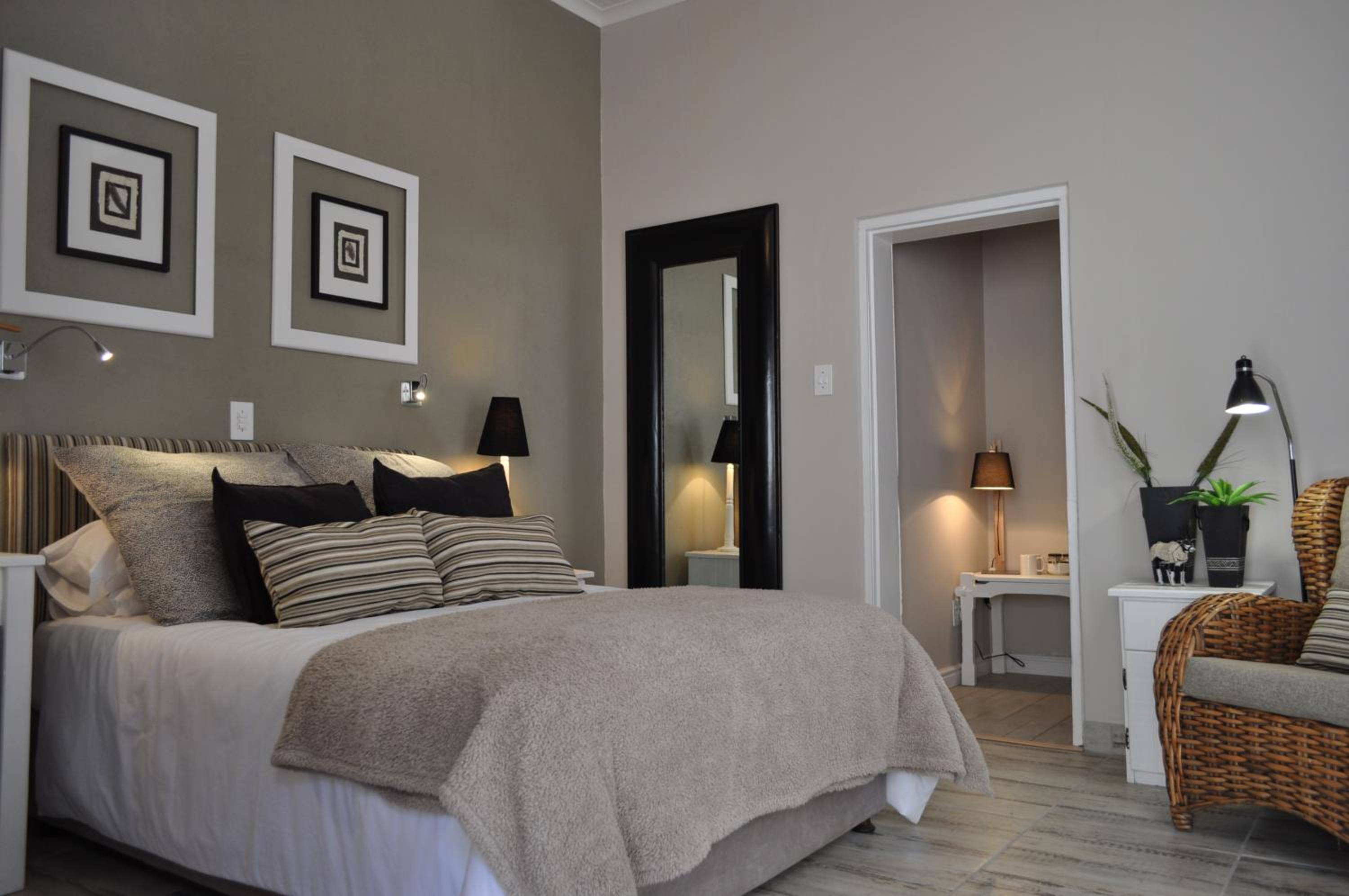 Deluxe Double Room with Shower photo 1