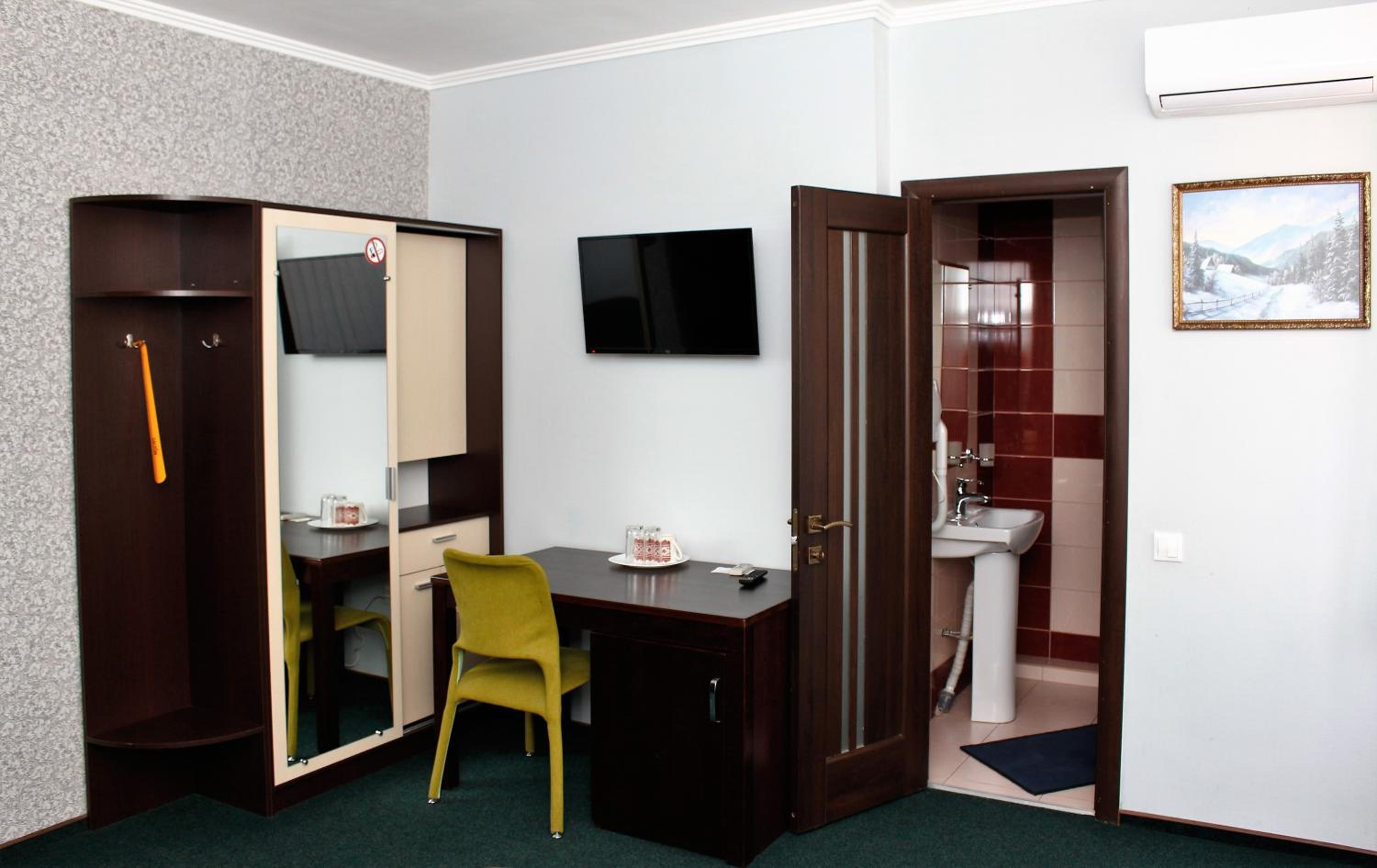 Standard Double Room photo 1