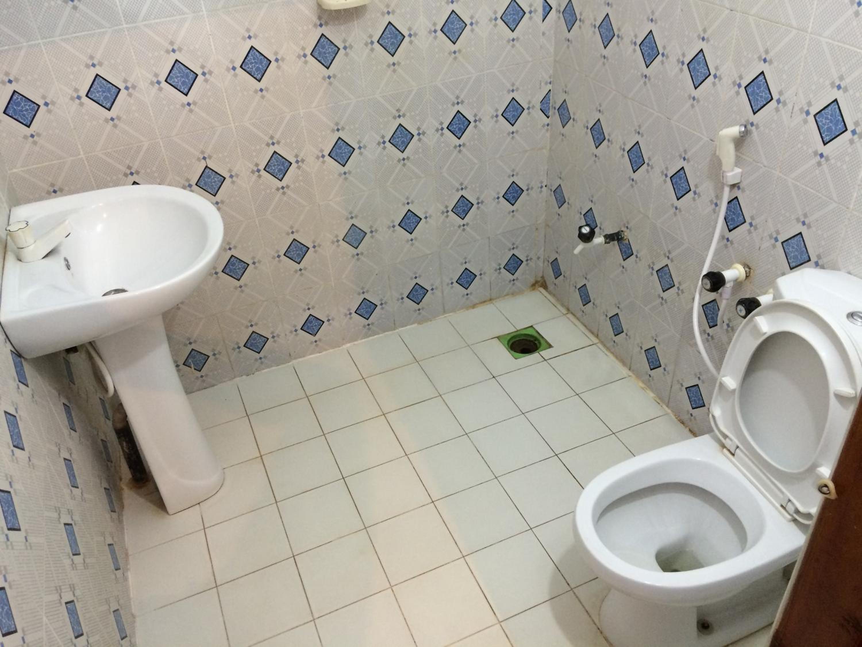 Standard Double Room With Fan photo 2