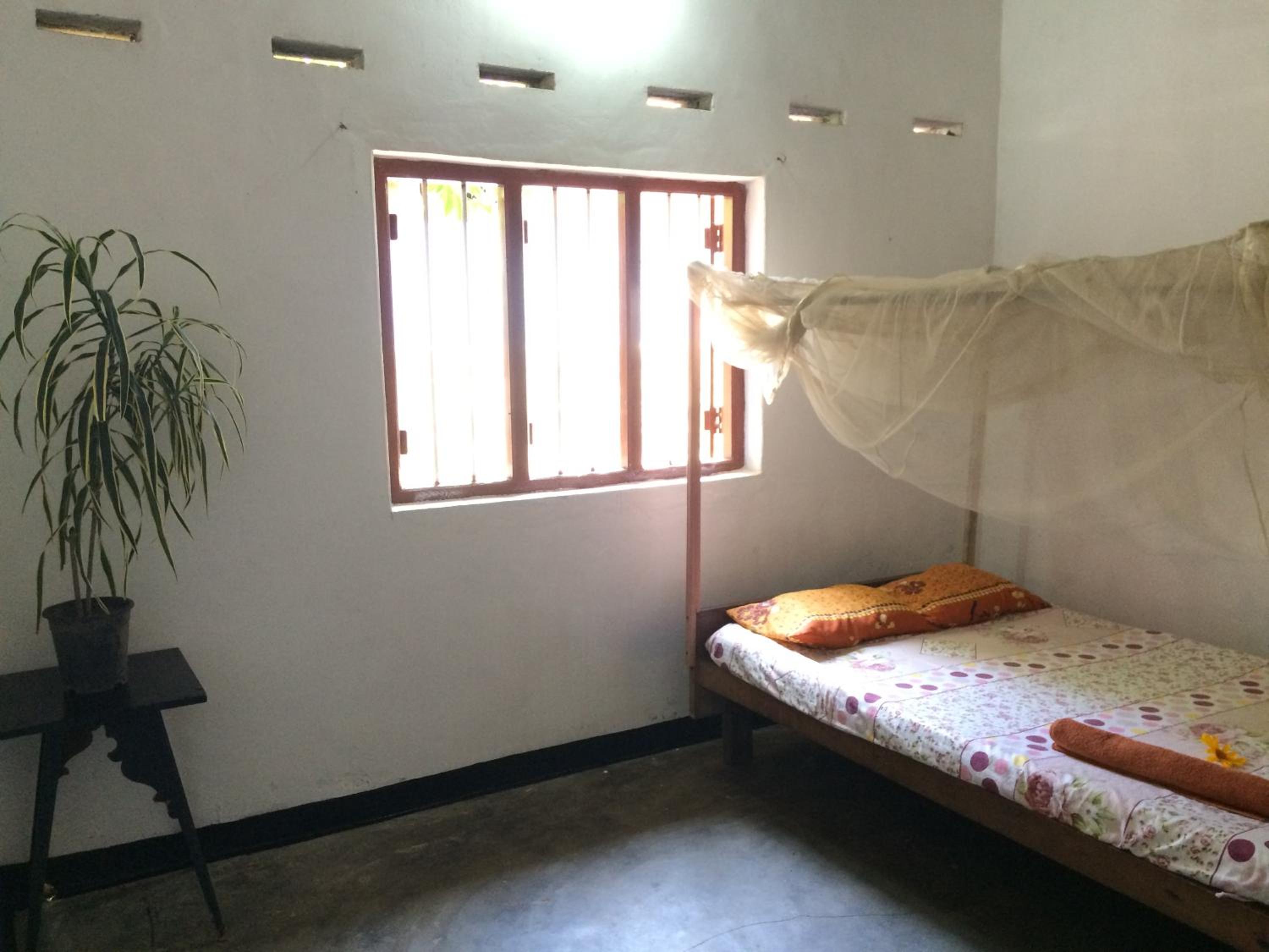 Standard Double Room with Shared Bathroom photo 3