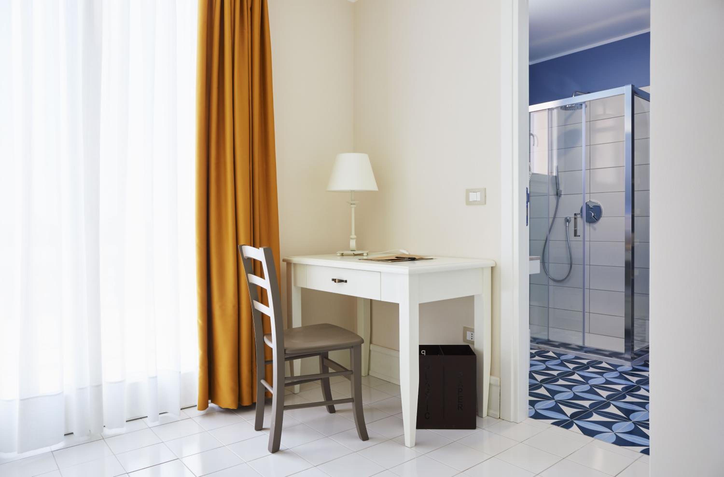 Classic Double/Twin Room