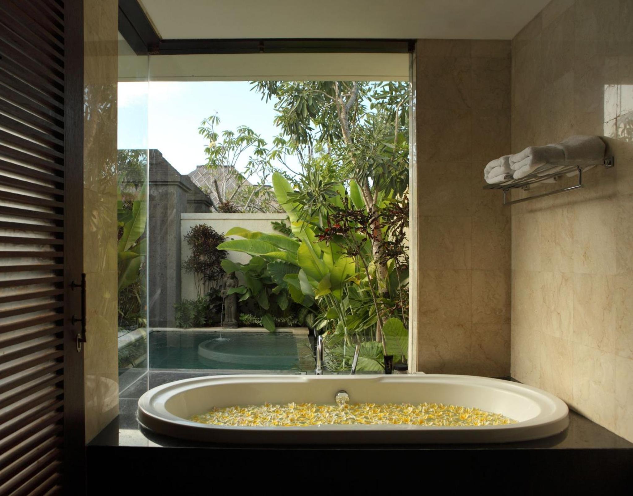 One-Bedroom Villa with Private Pool - Photo 5