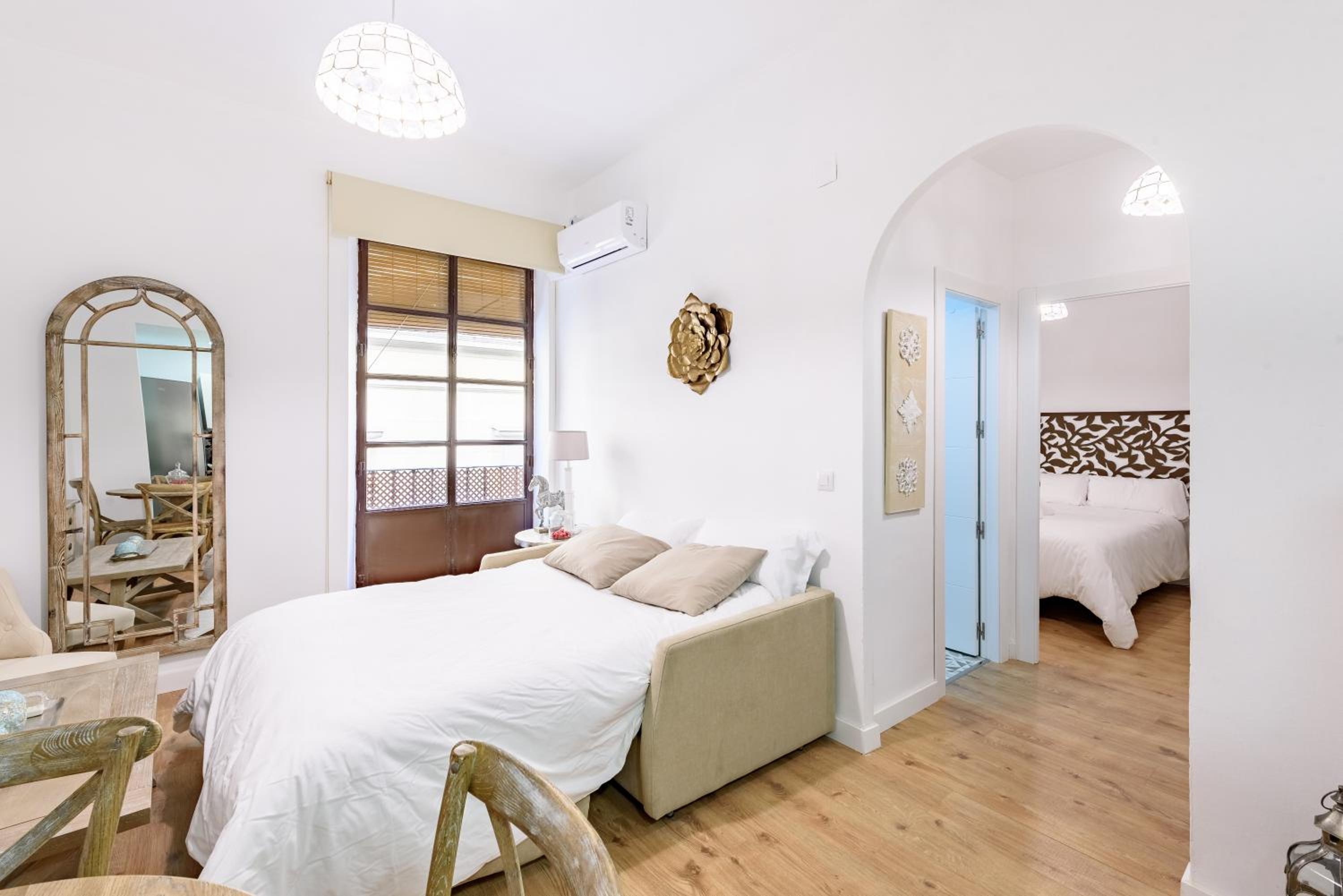 Apartment - Photo 5