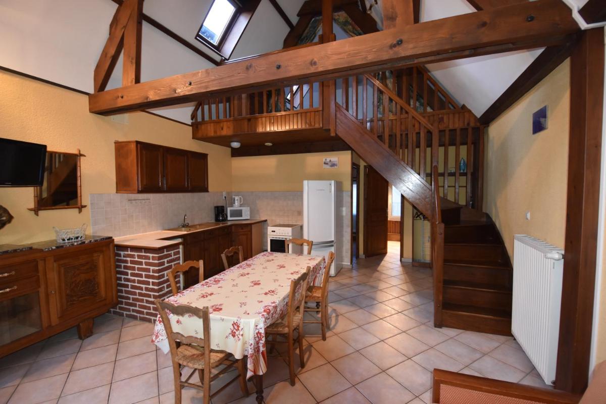 Maisonette photo 1