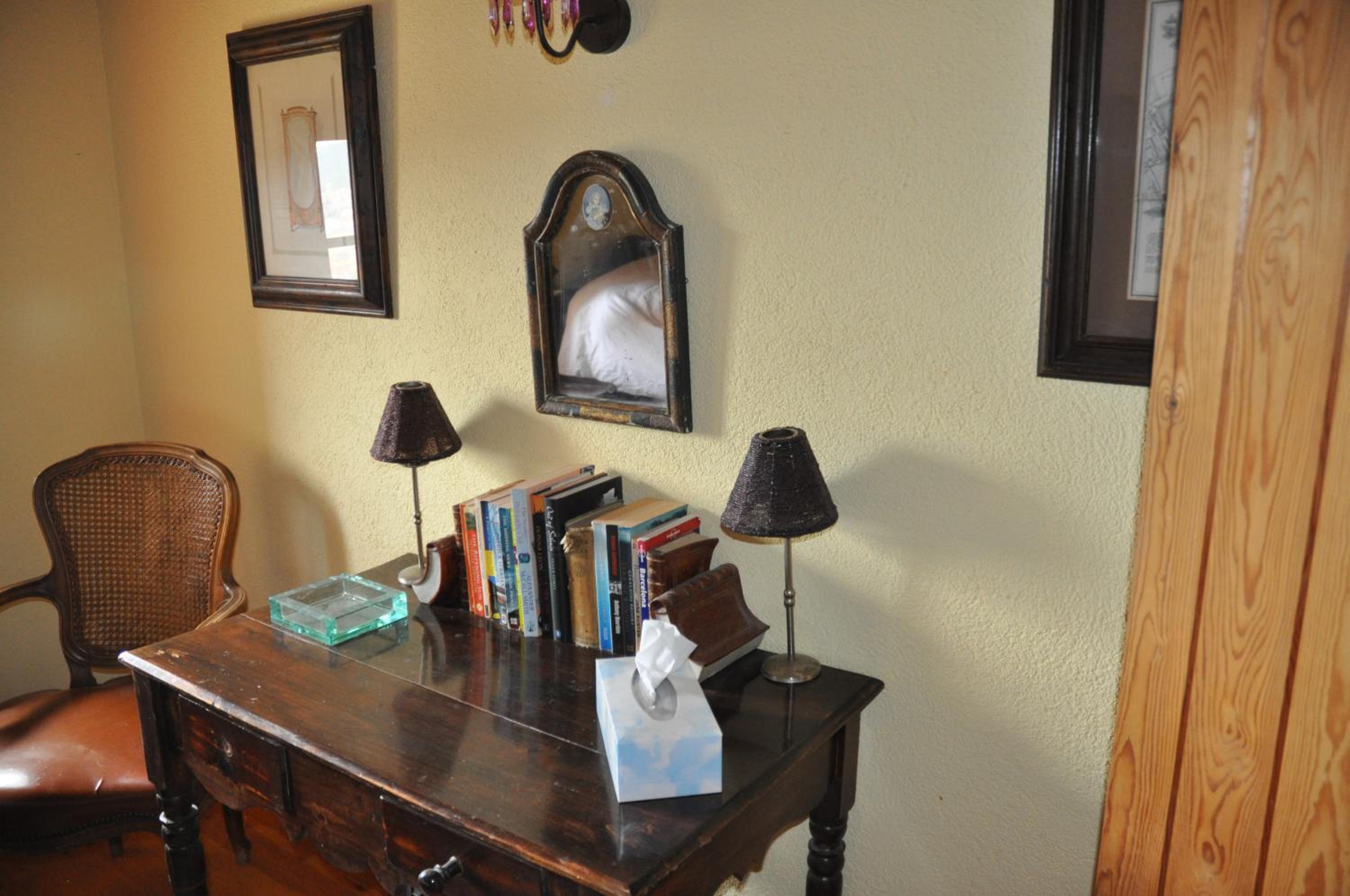 Apartment photo 2