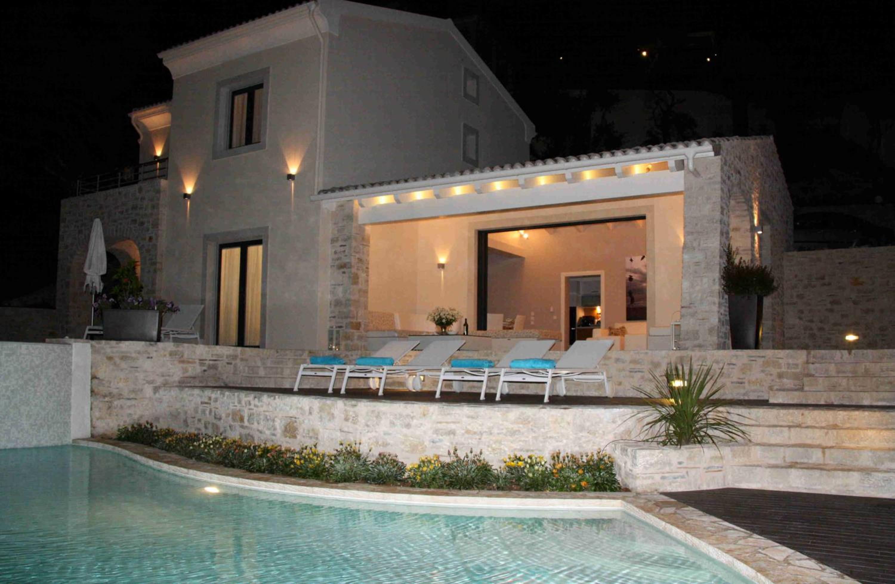 Villa with Sea View photo 3