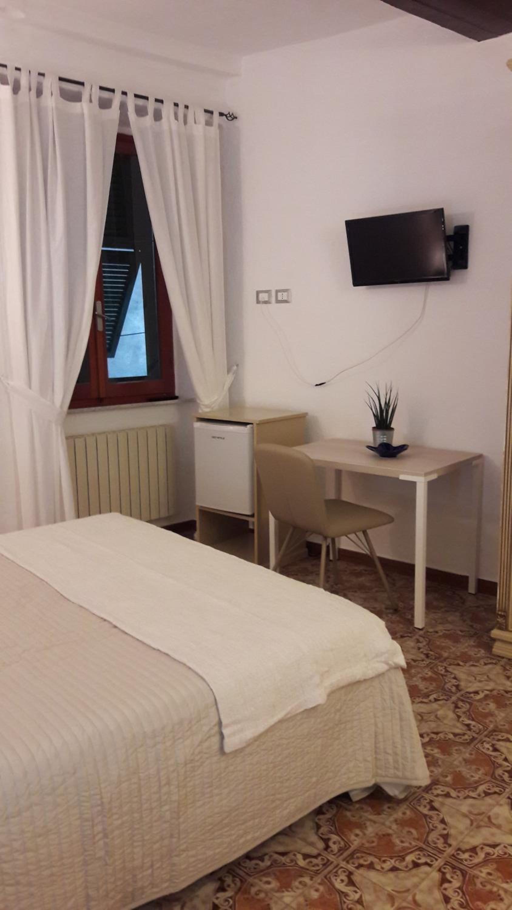 Deluxe Double Room photo 3