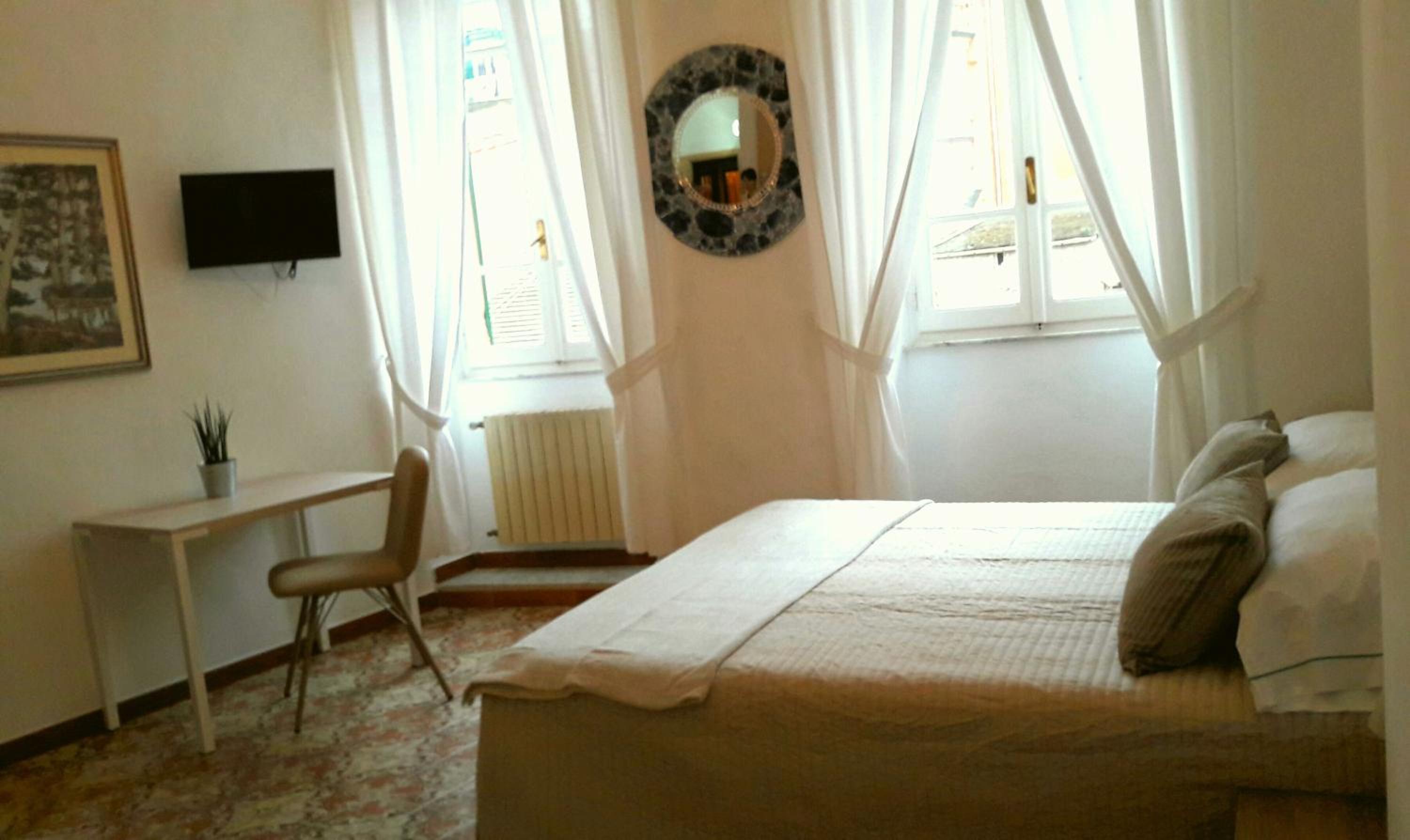 Deluxe Double Room with Extra Bed photo 3