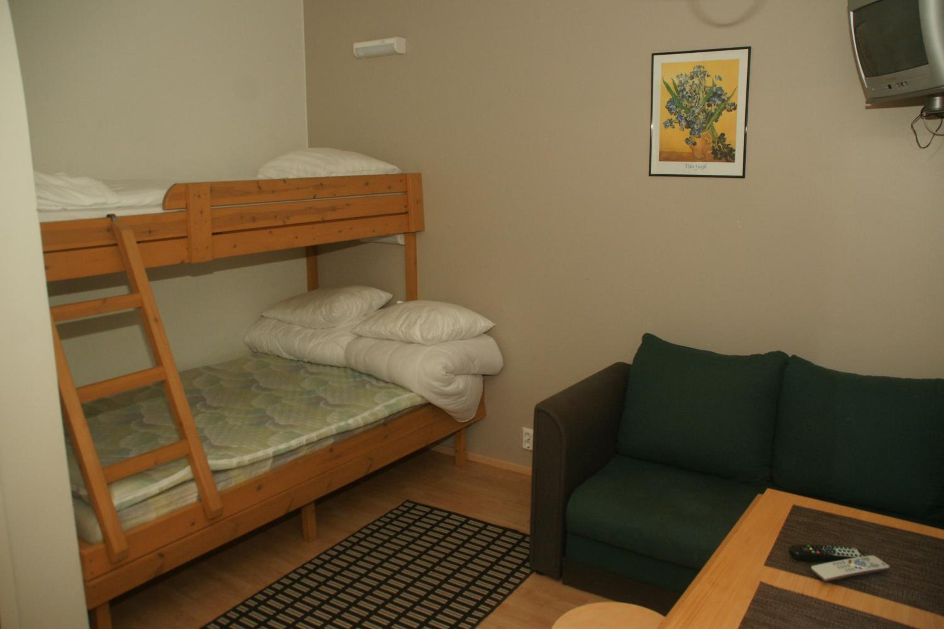 Twin Room with Shared Bathroom