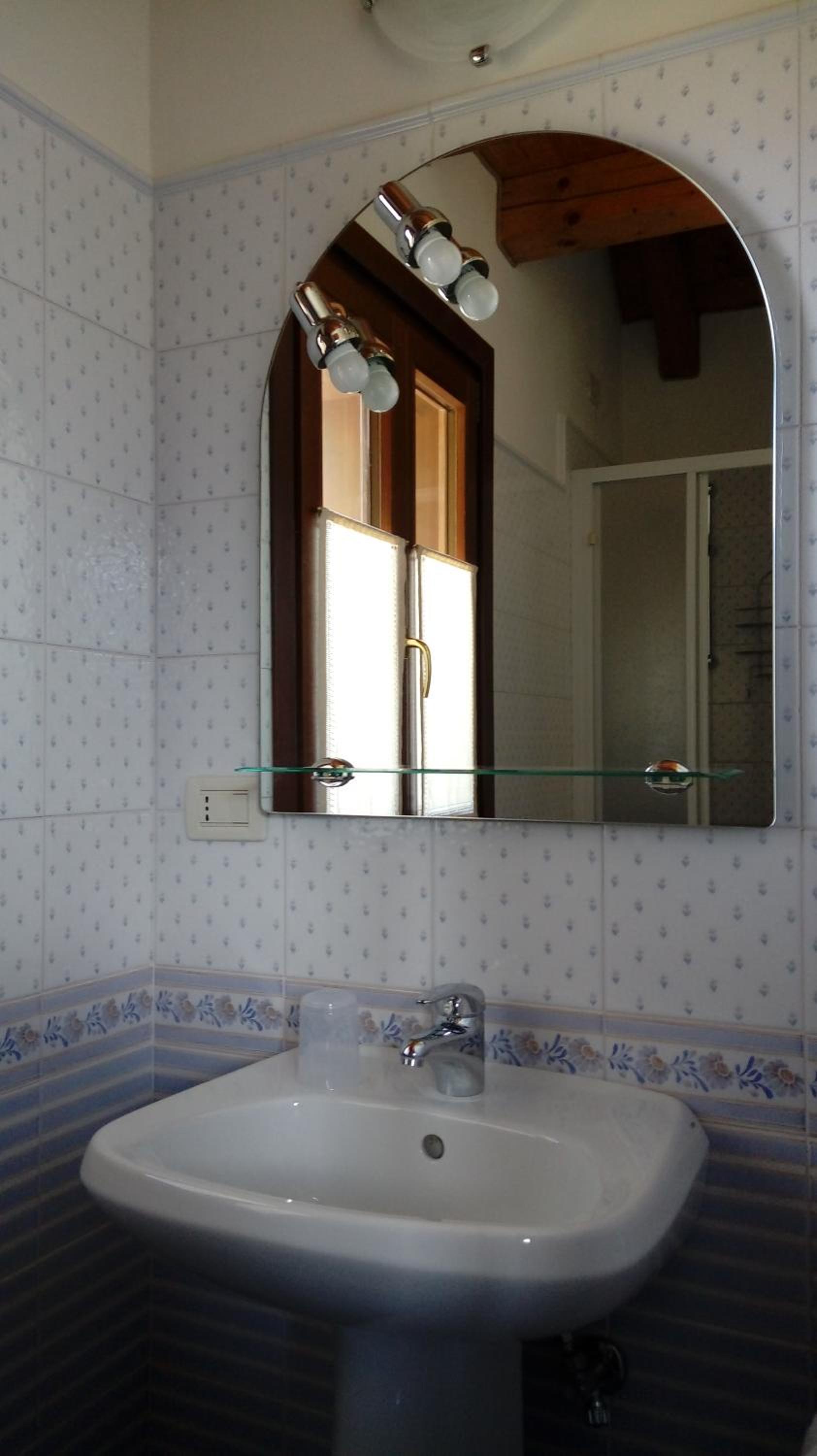 Classic Triple Room - Photo 4