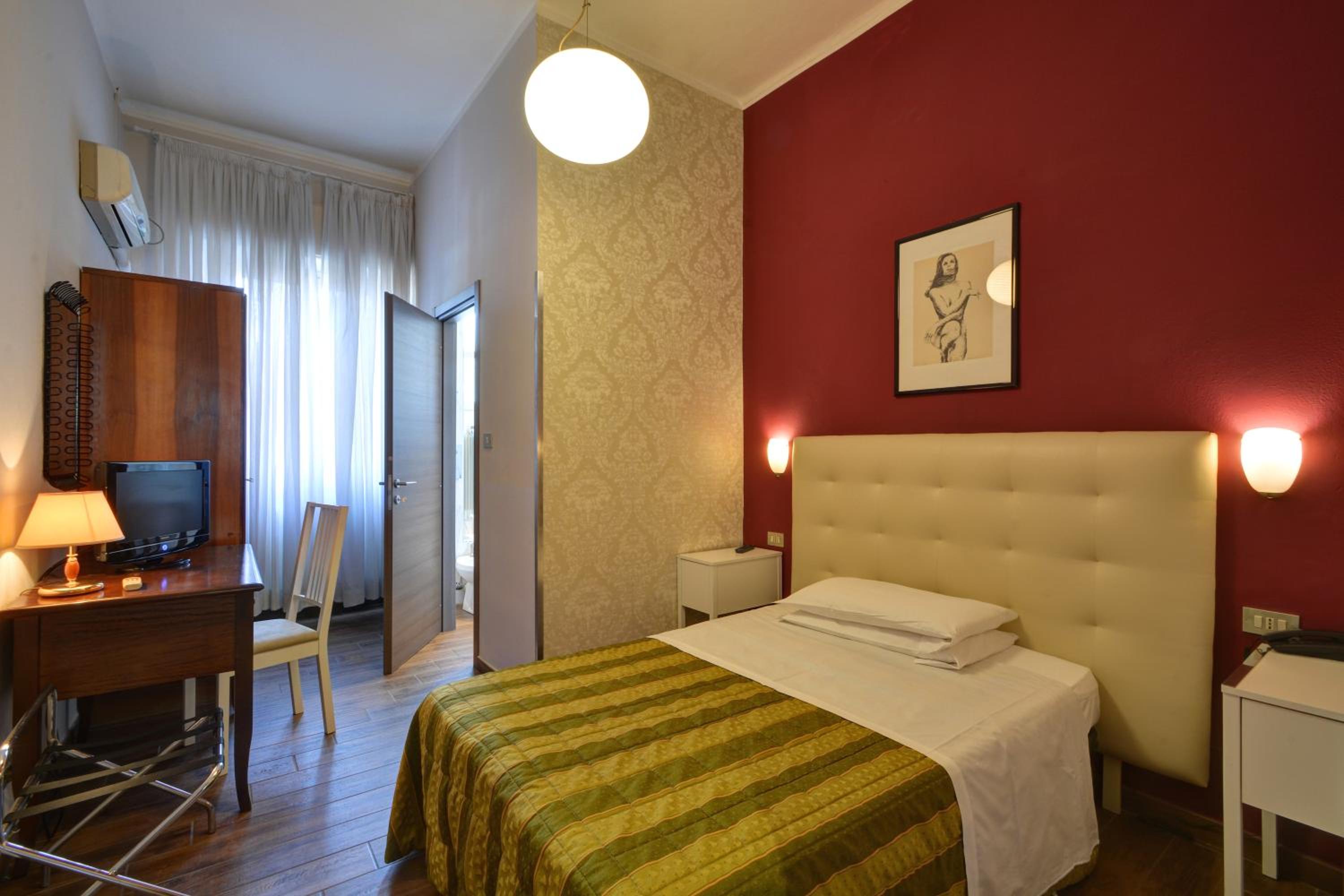 Economy Double Room