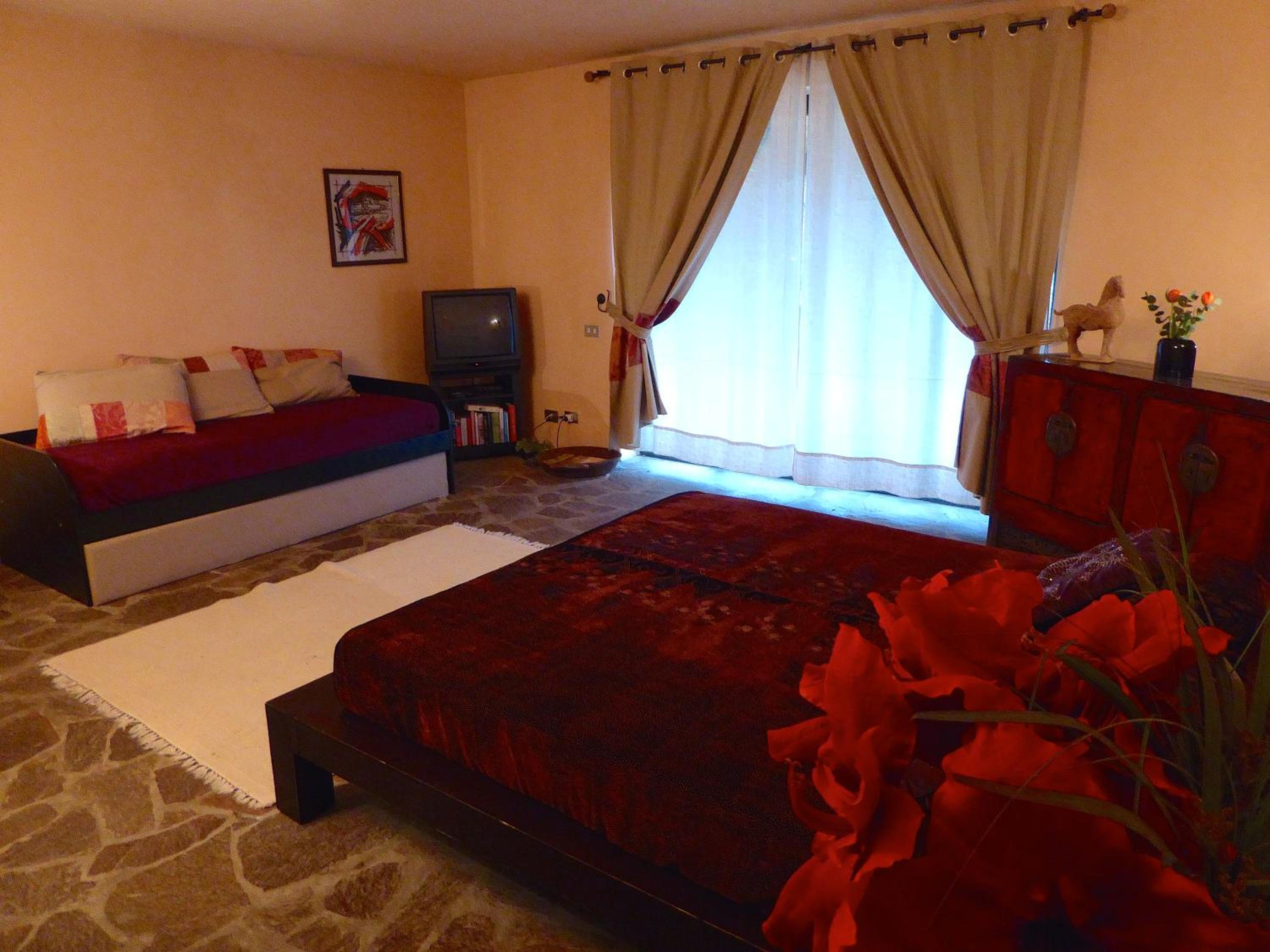 Superior Triple Room photo 2