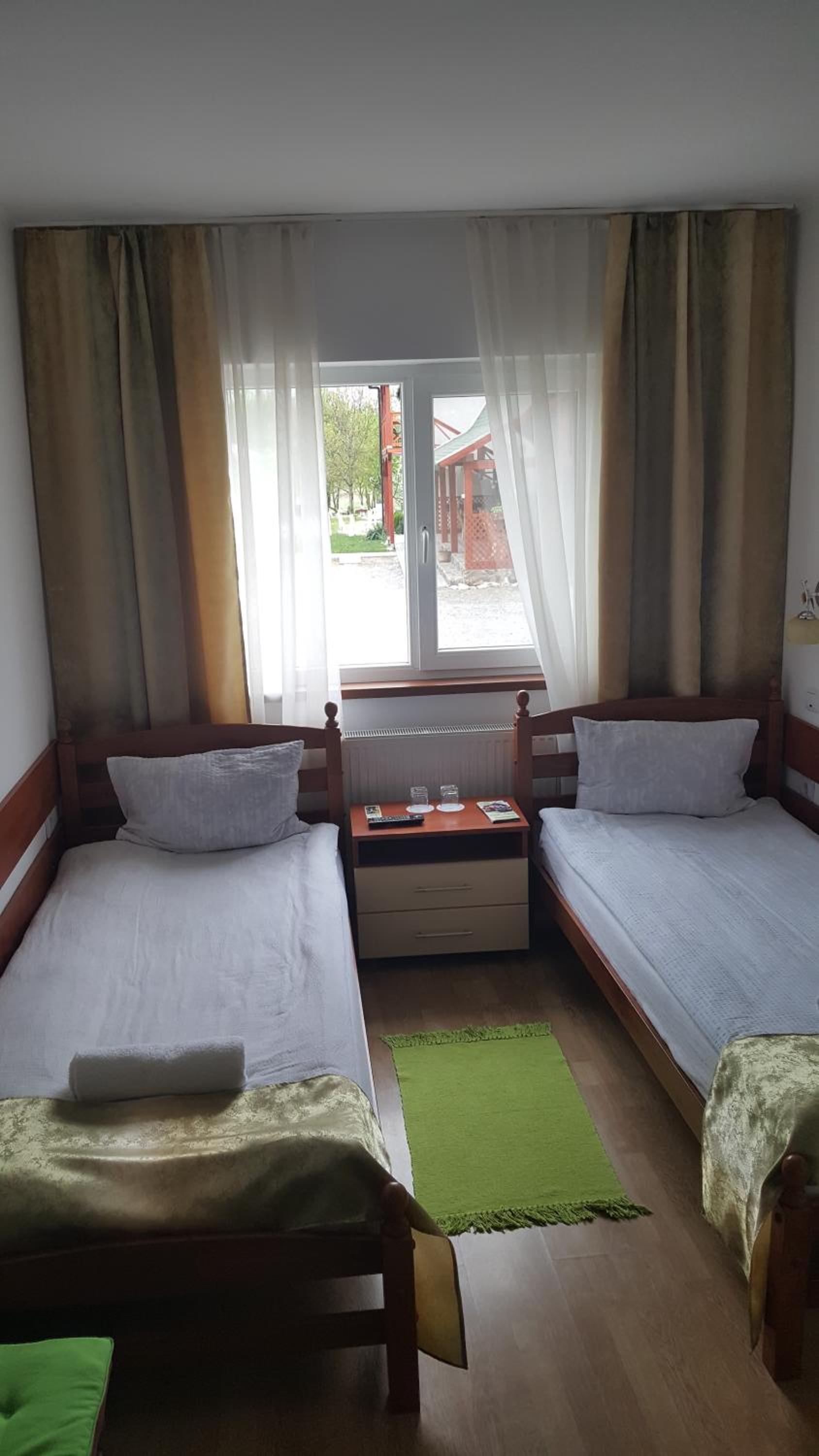 Quadruple Room with Bathroom photo 1