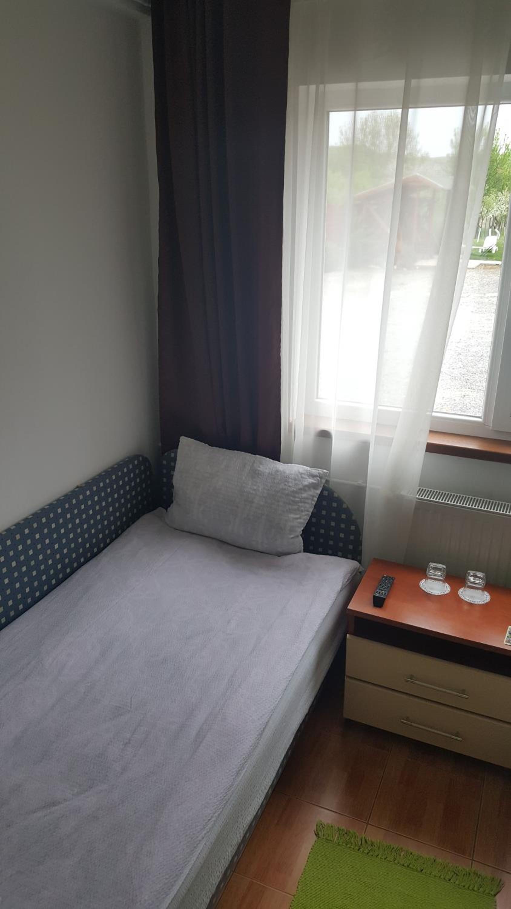 Quadruple Room with Bathroom photo 2