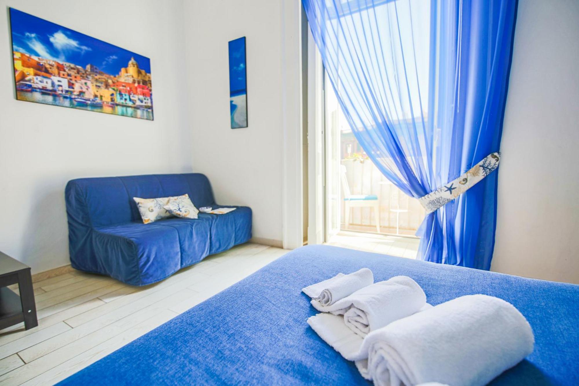 Quadruple Room with Private Bathroom