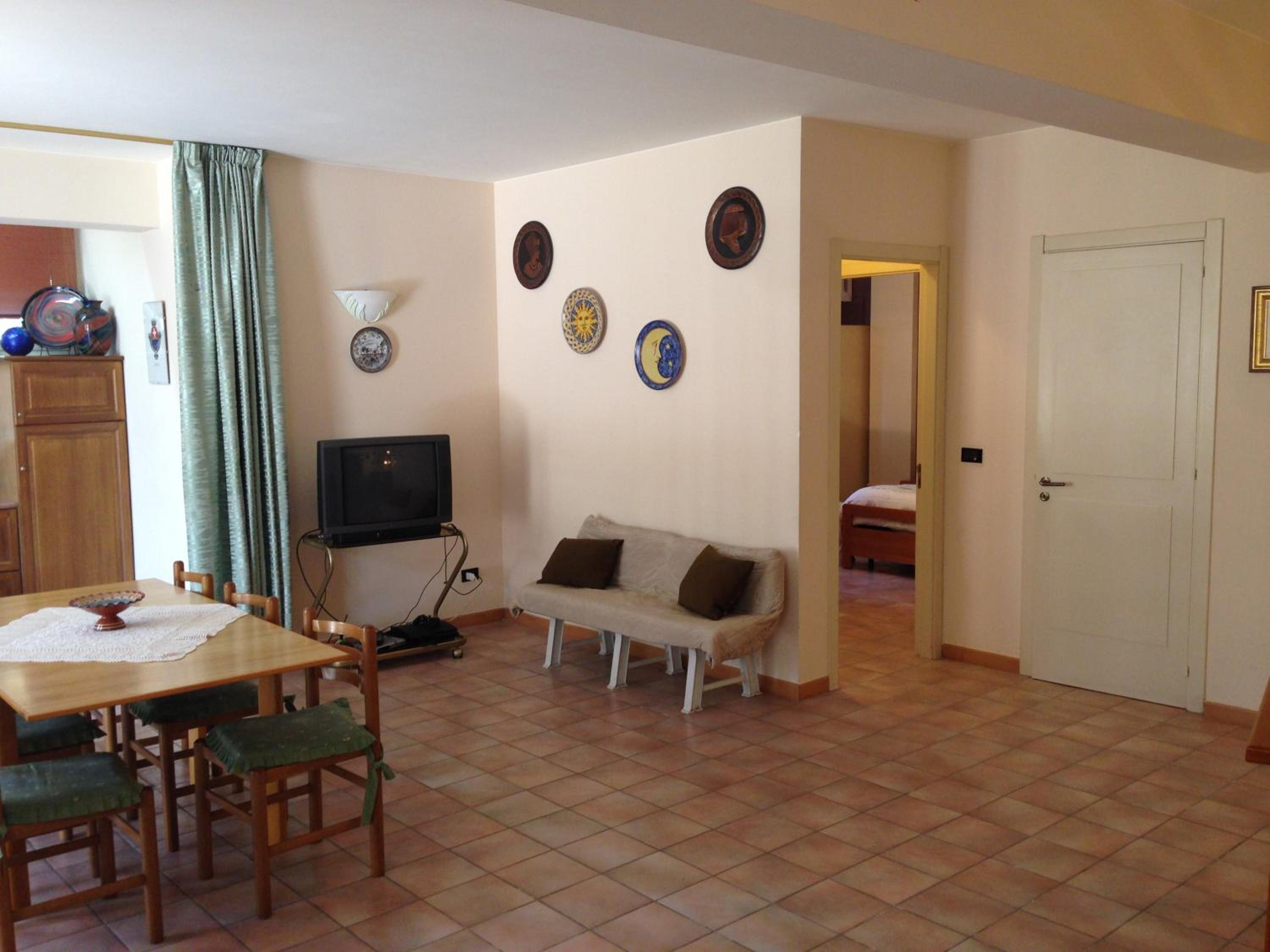 One-Bedroom House