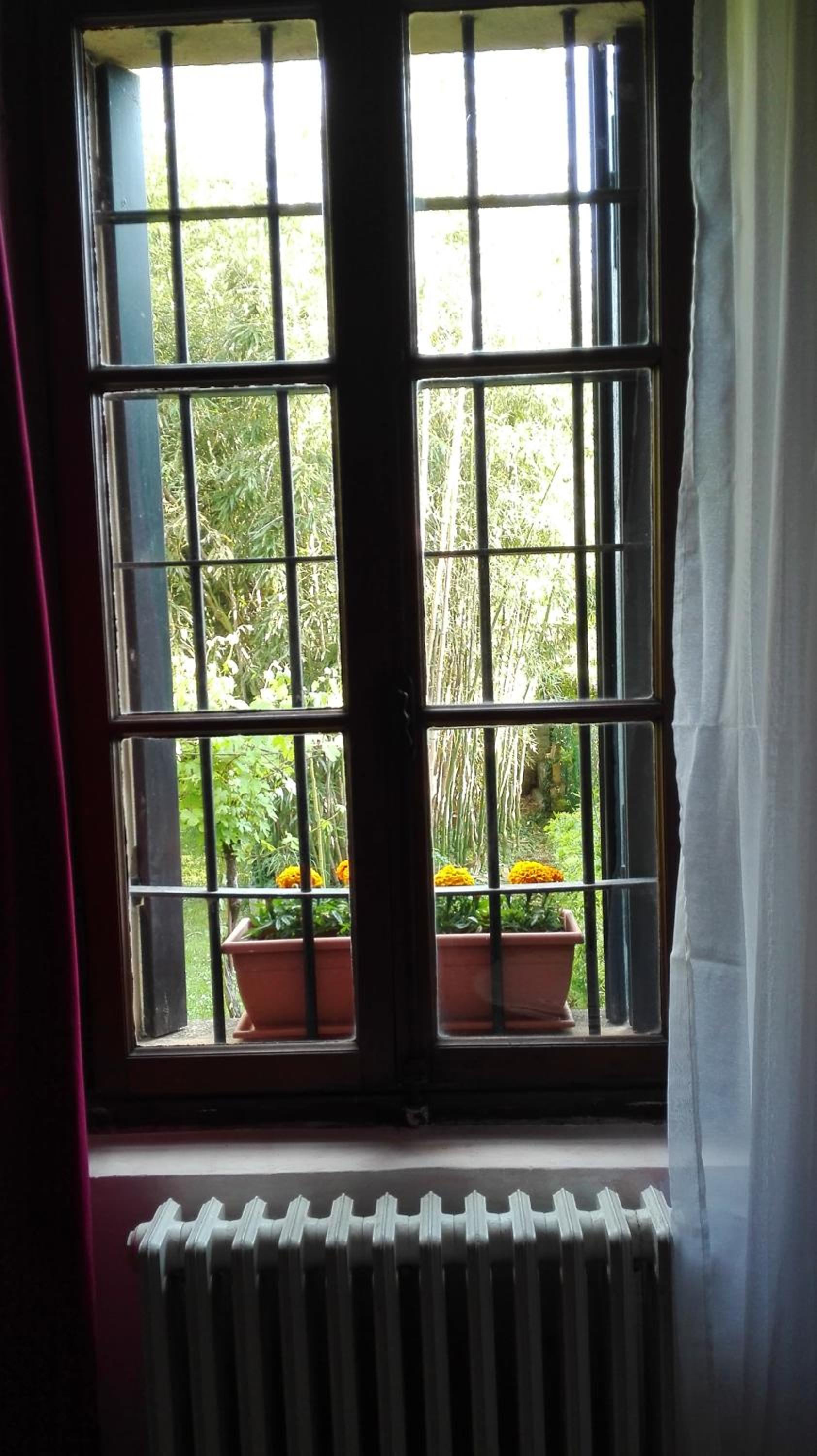 Triple Room with Private Bathroom photo 2