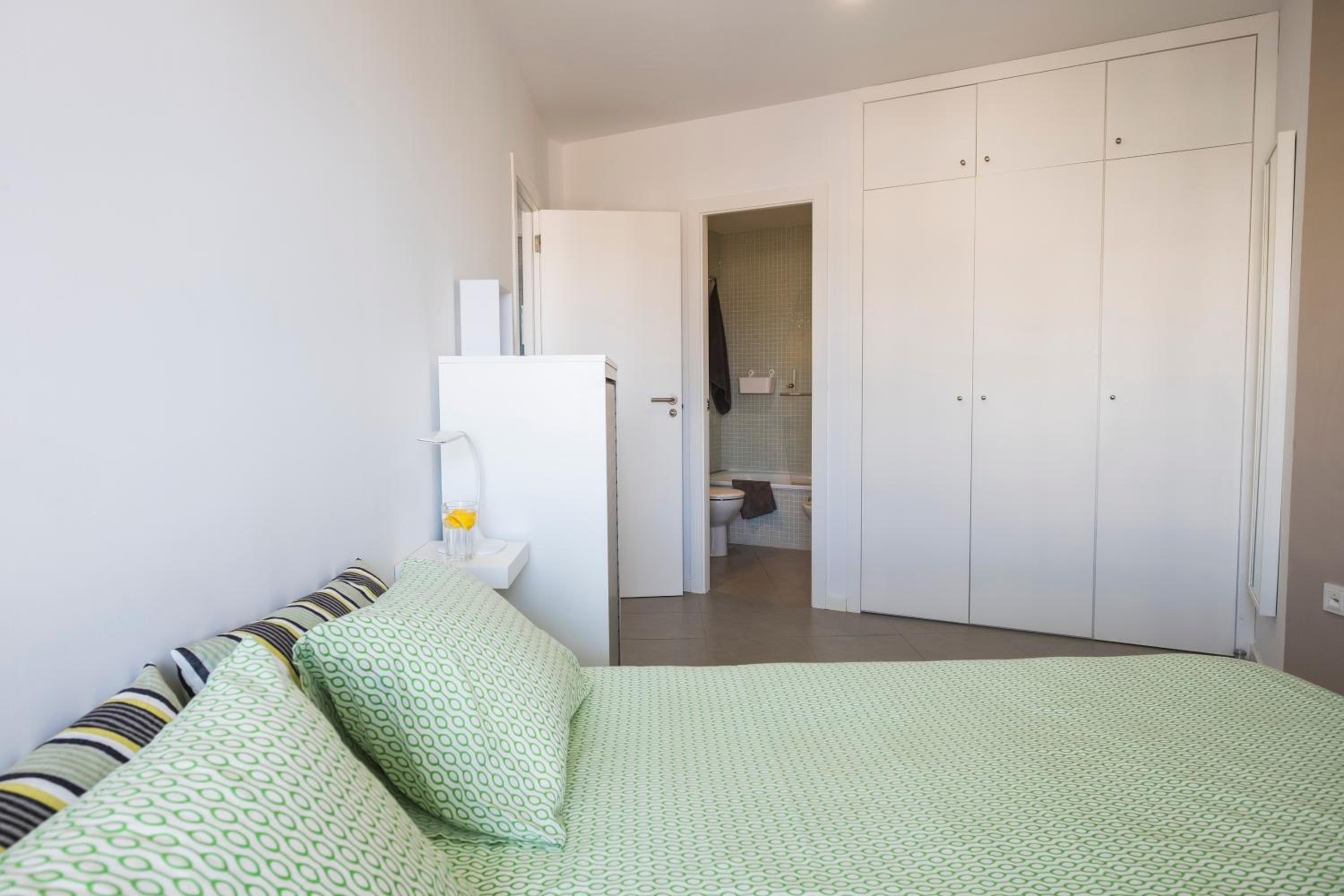 Apartment with Sea View - Photo 19
