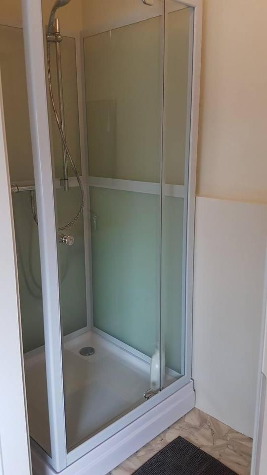 Double or Twin Room with Bathroom