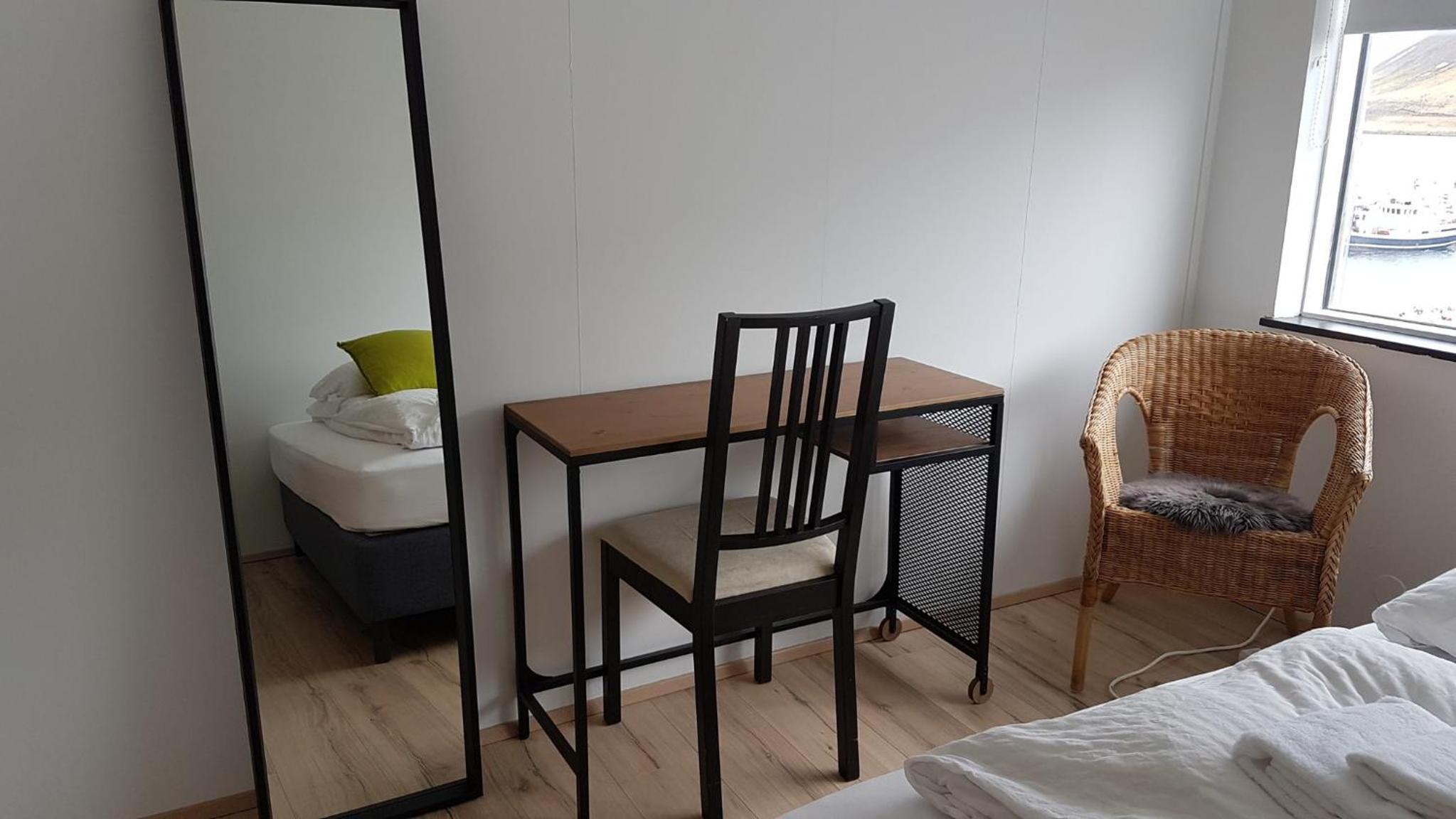 Double or Twin Room with Bathroom photo 1