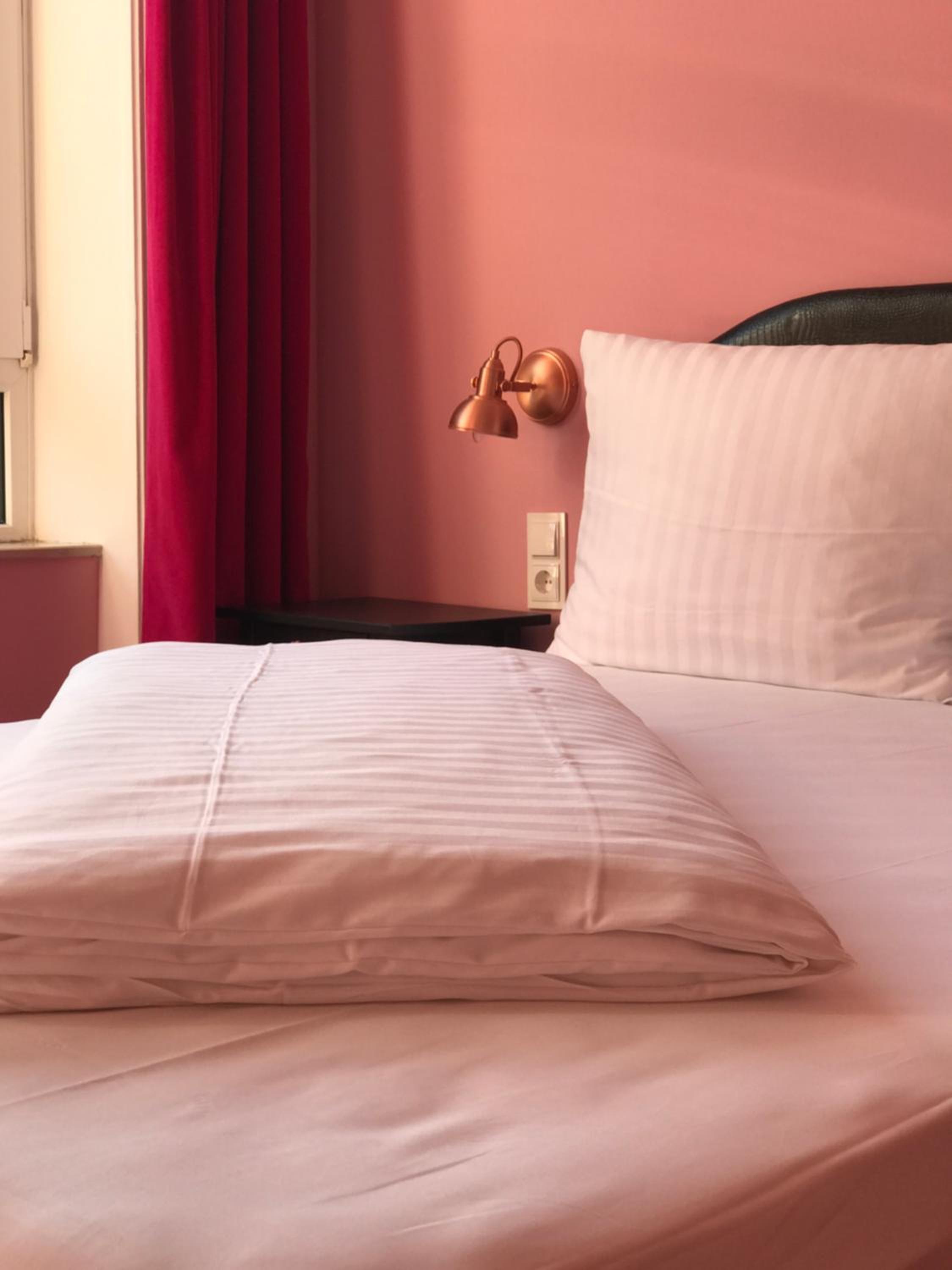 Double Room - Photo 6