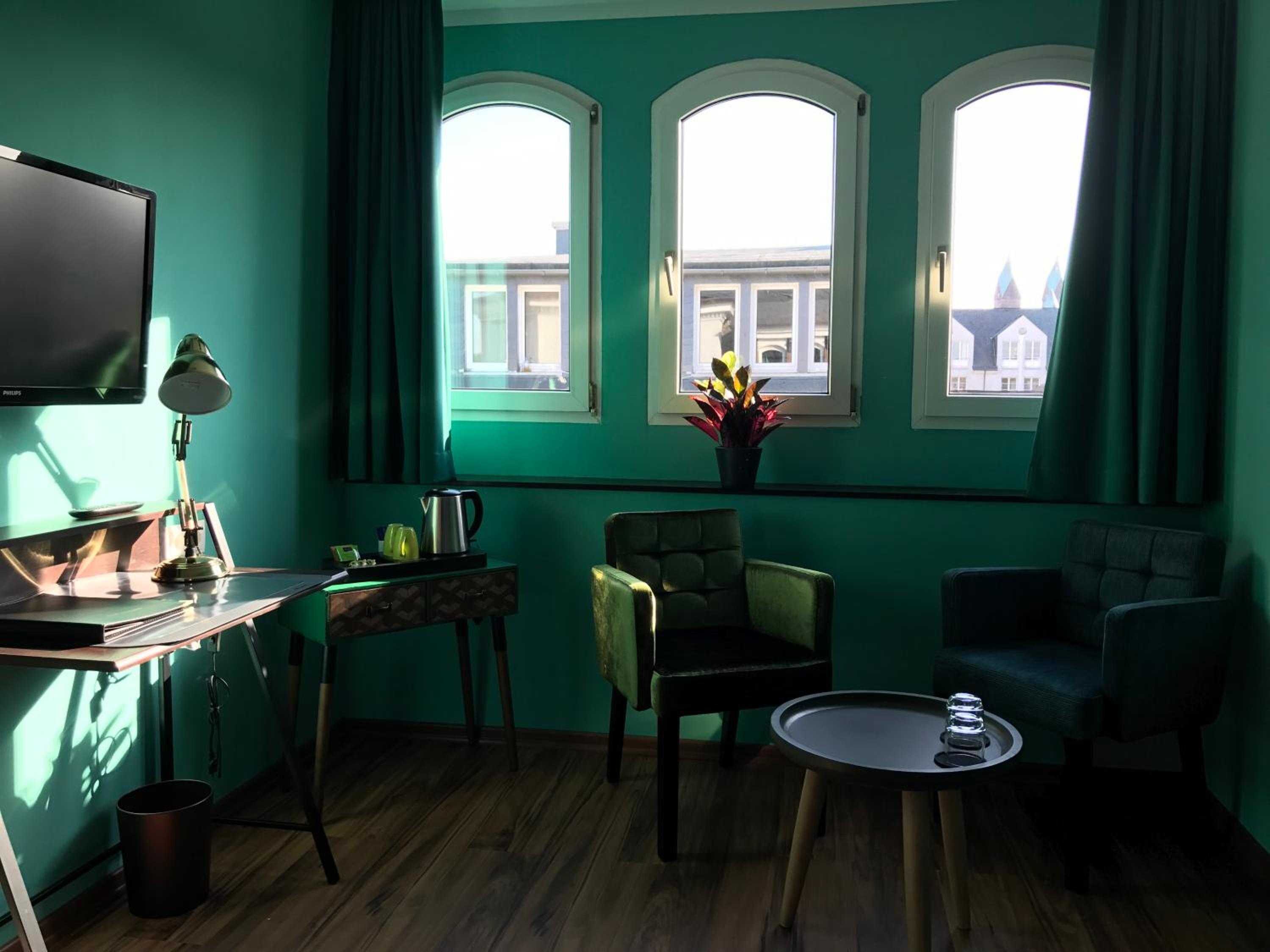 Double Room - Photo 7