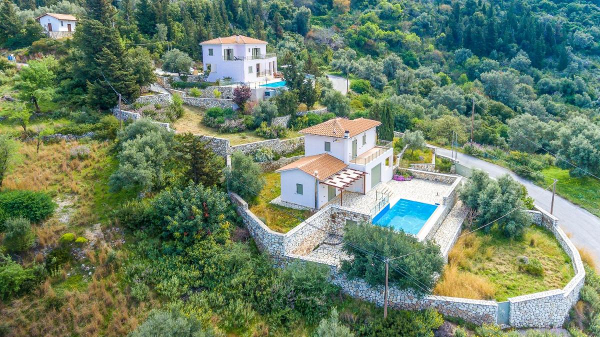 Villa with Private Pool photo 3