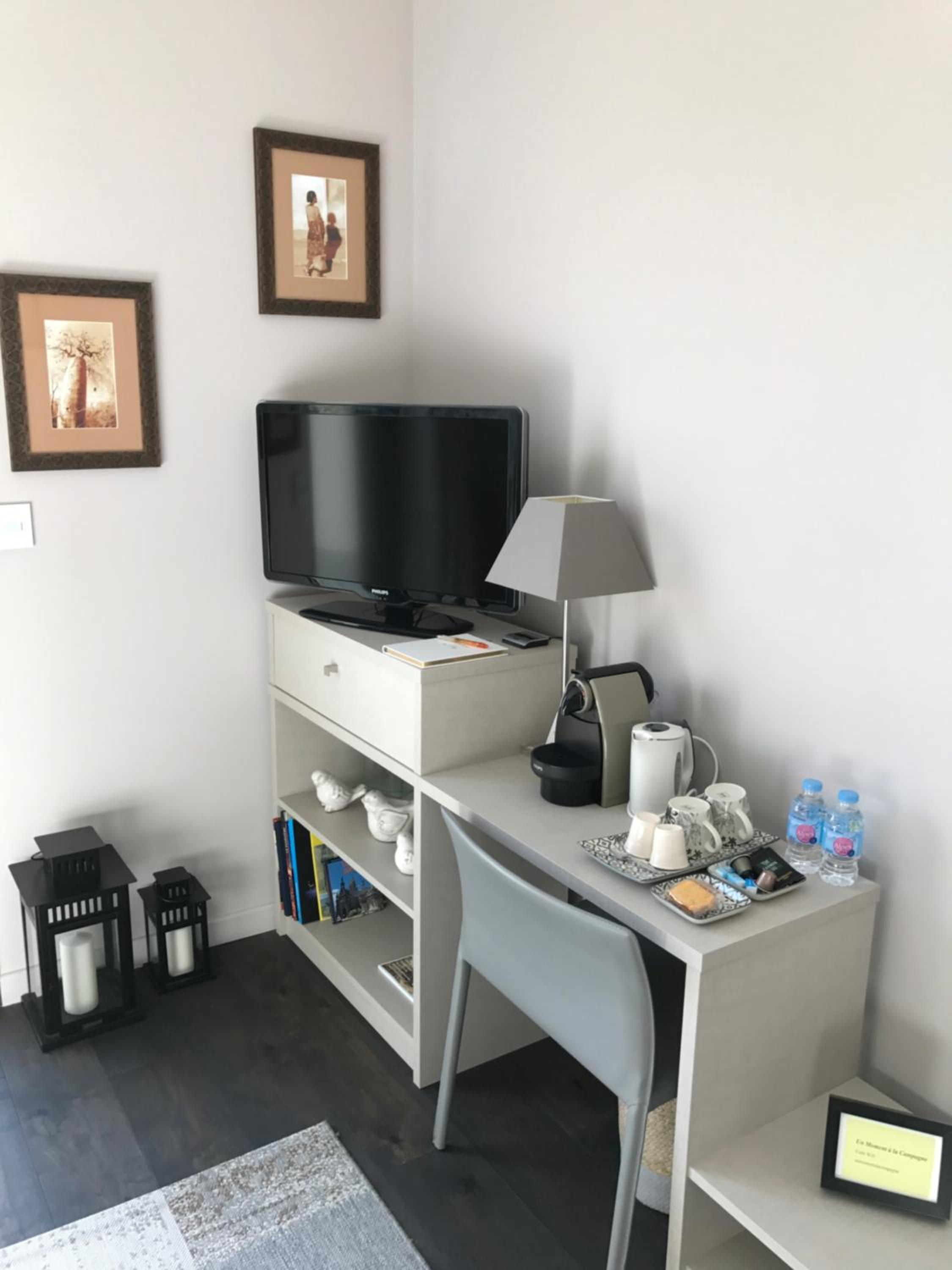 Double Room - Disability Access photo 2