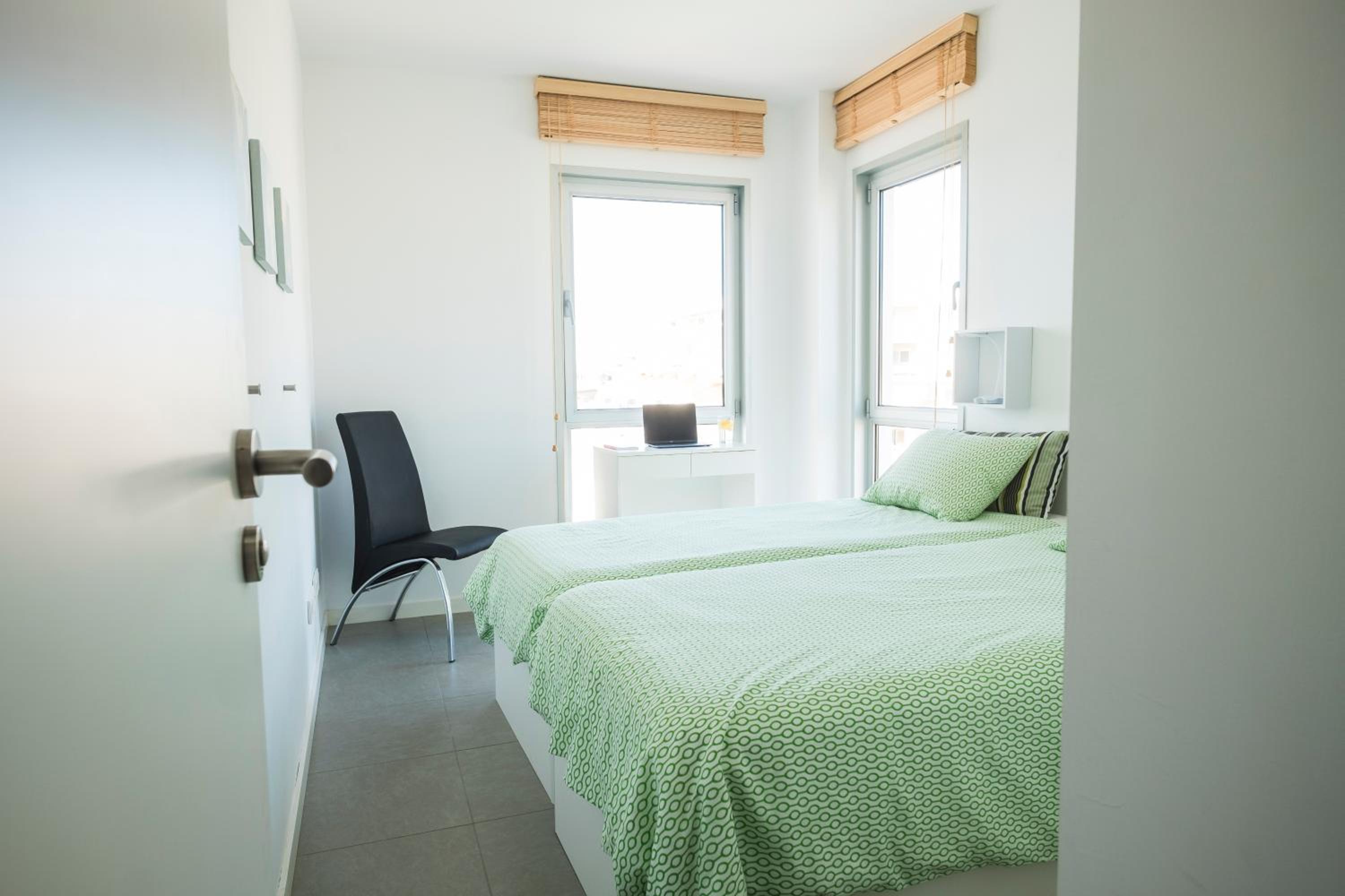 Apartment with Sea View - Photo 23