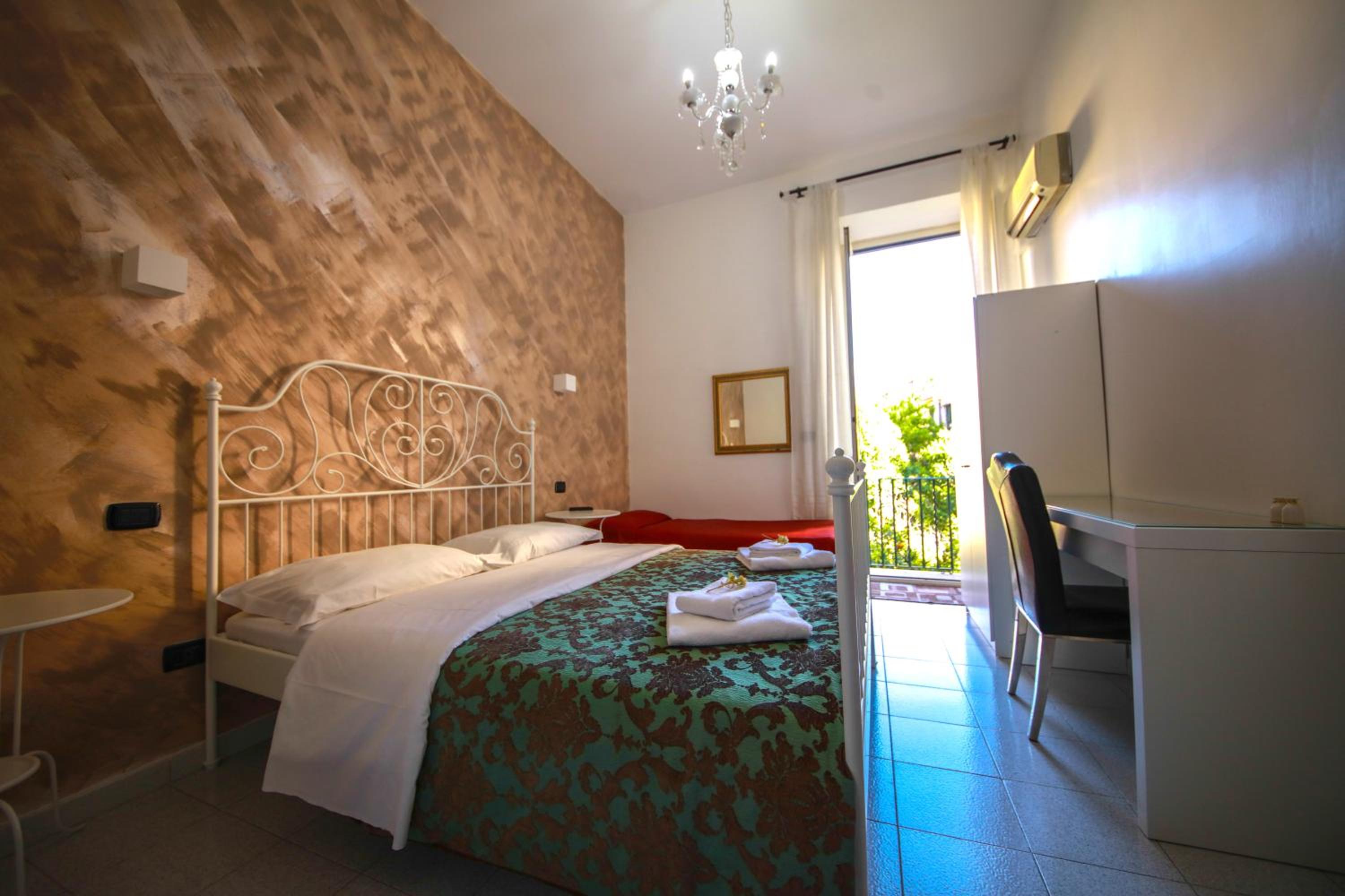 Triple Room with Balcony photo 1
