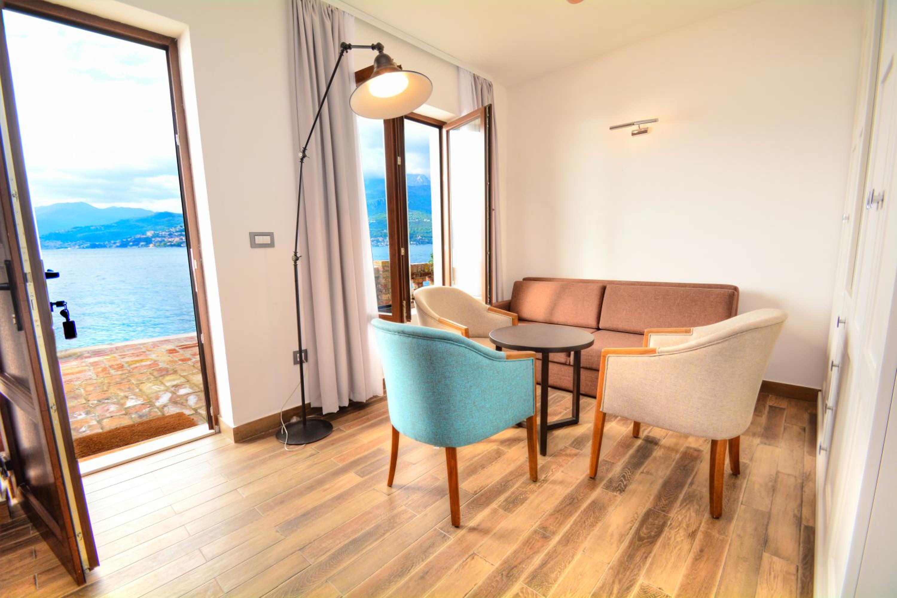 Luxury Apartment with Sea View - Photo 22