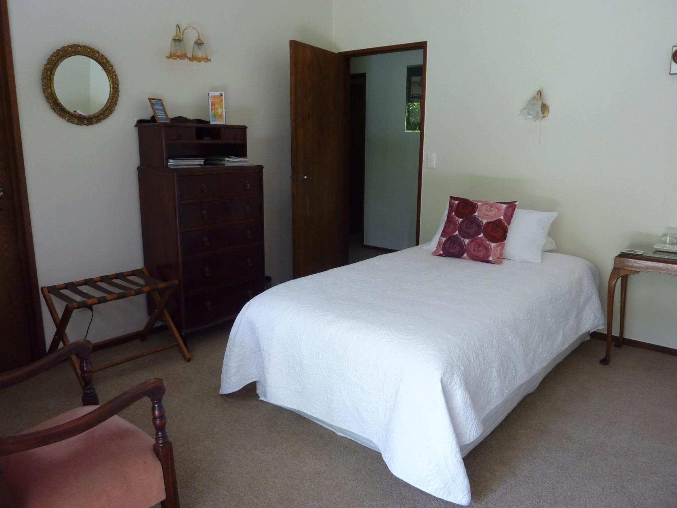 Superior Garden Twin Room with Pool View - Palm  photo 1