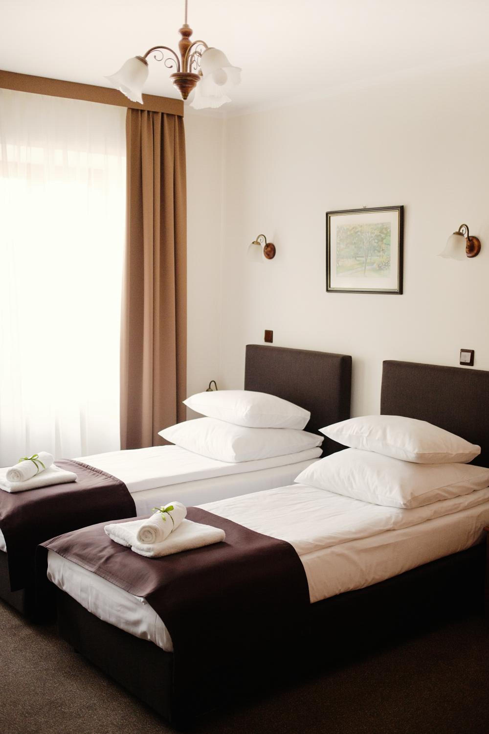Double or Twin Room - Photo 1