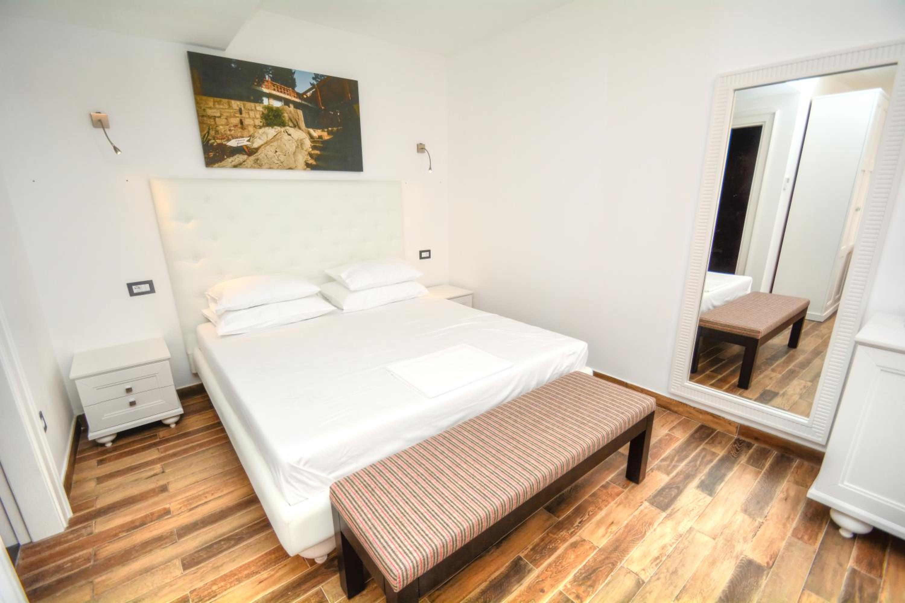 Luxury Apartment with Sea View - Photo 19