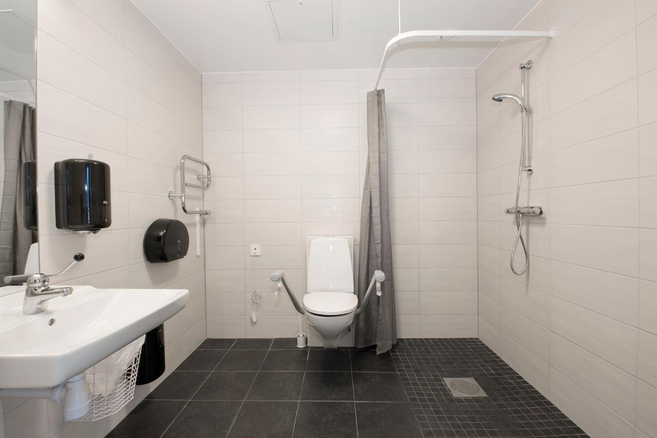 Budget Double Room - Photo 4