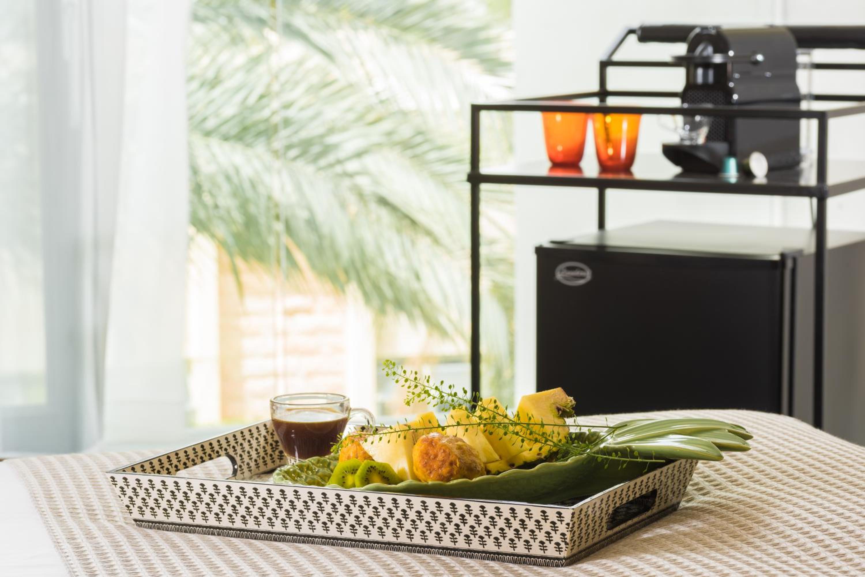 Deluxe Room (2 Adults + 1 Child)