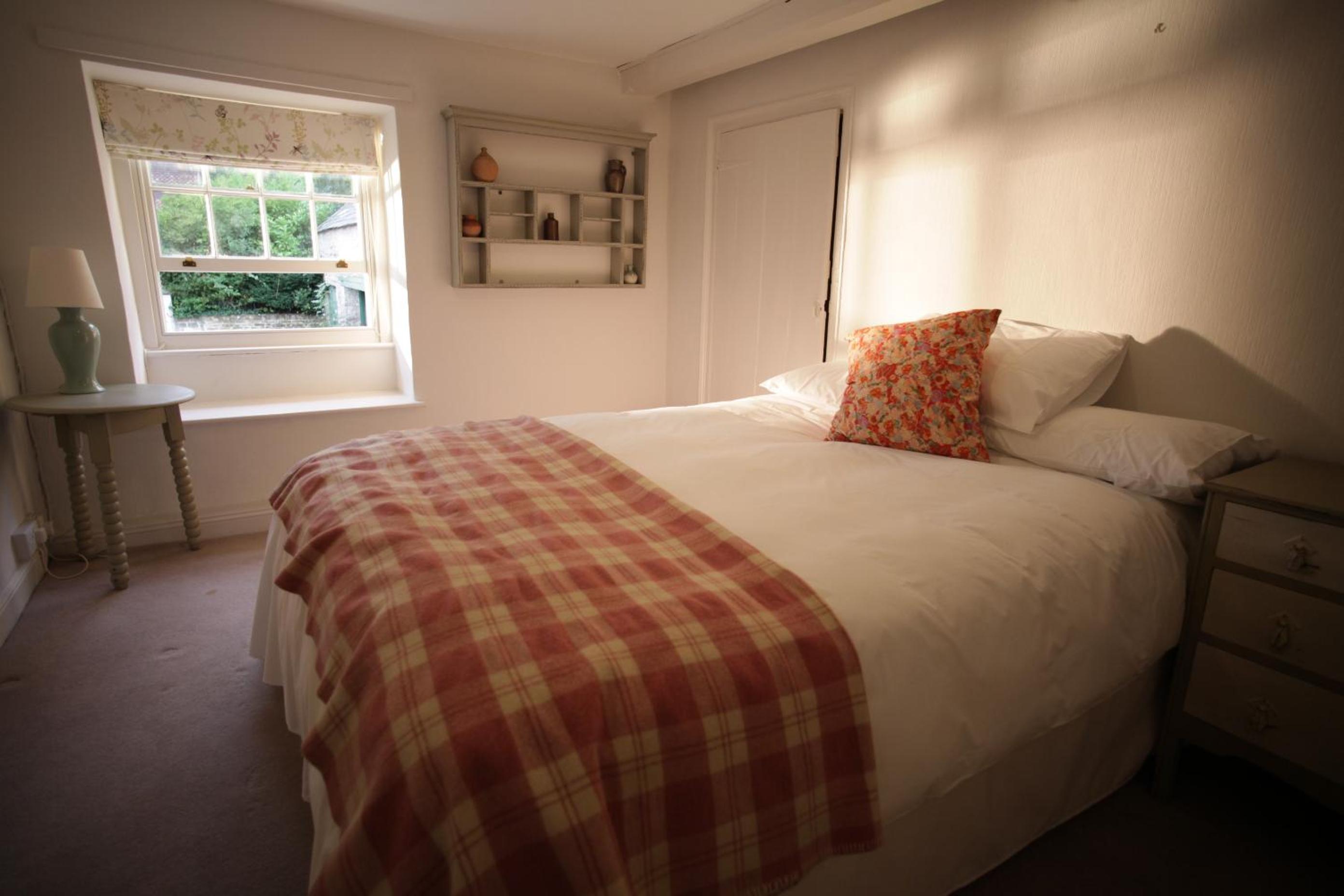 Double Room with Private Bathroom photo 1