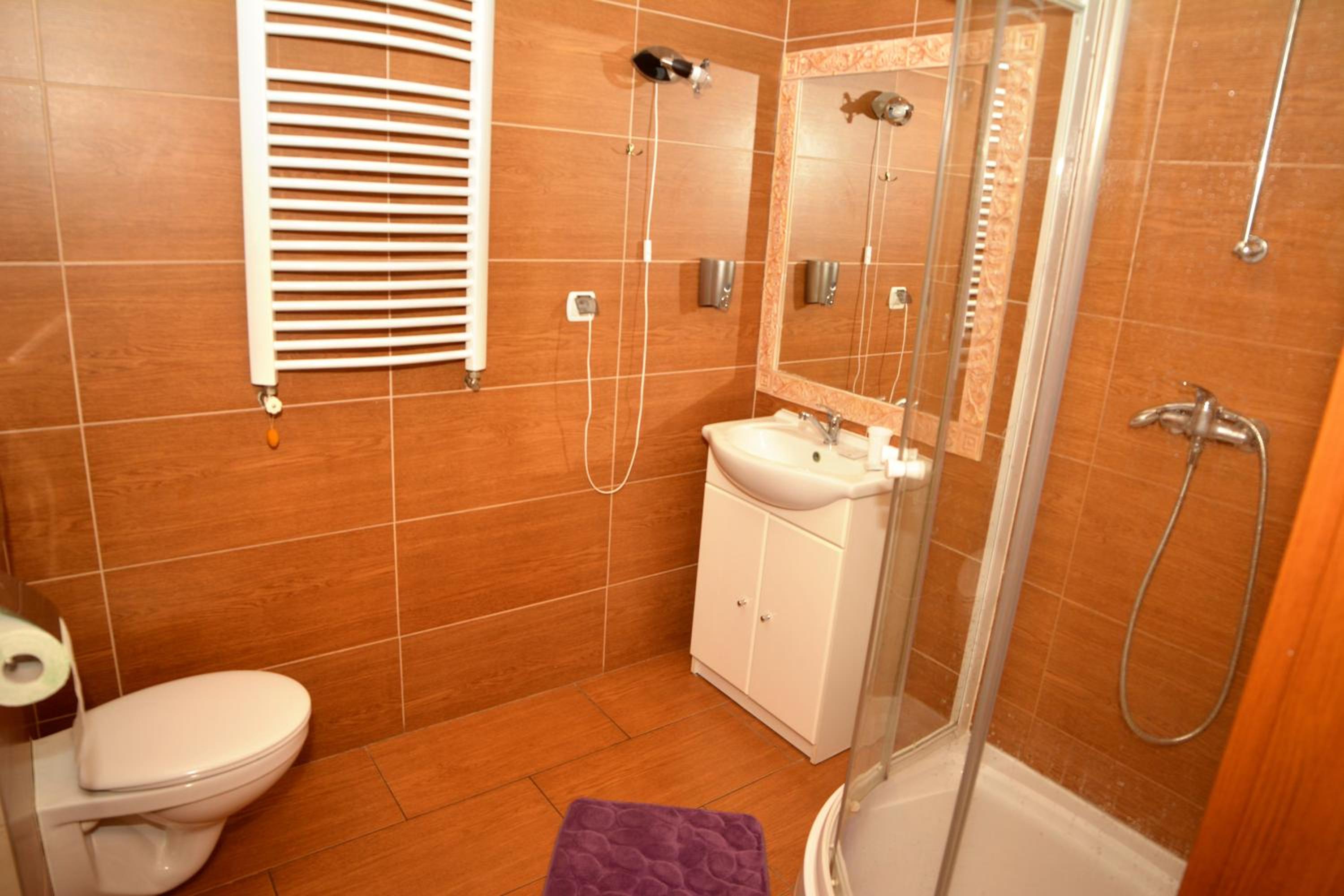 Large Twin Room