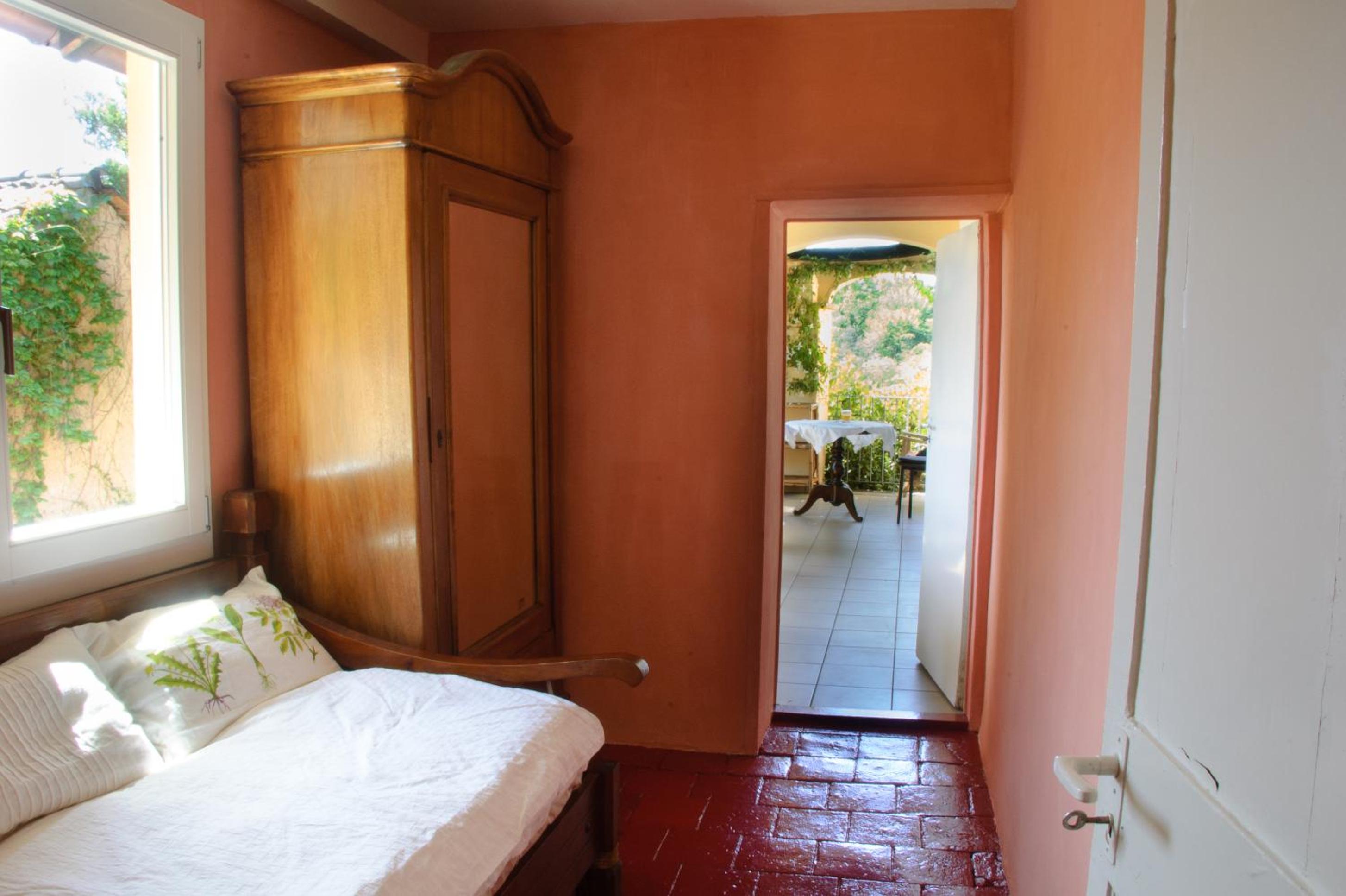 Single Room with Terrace photo 2