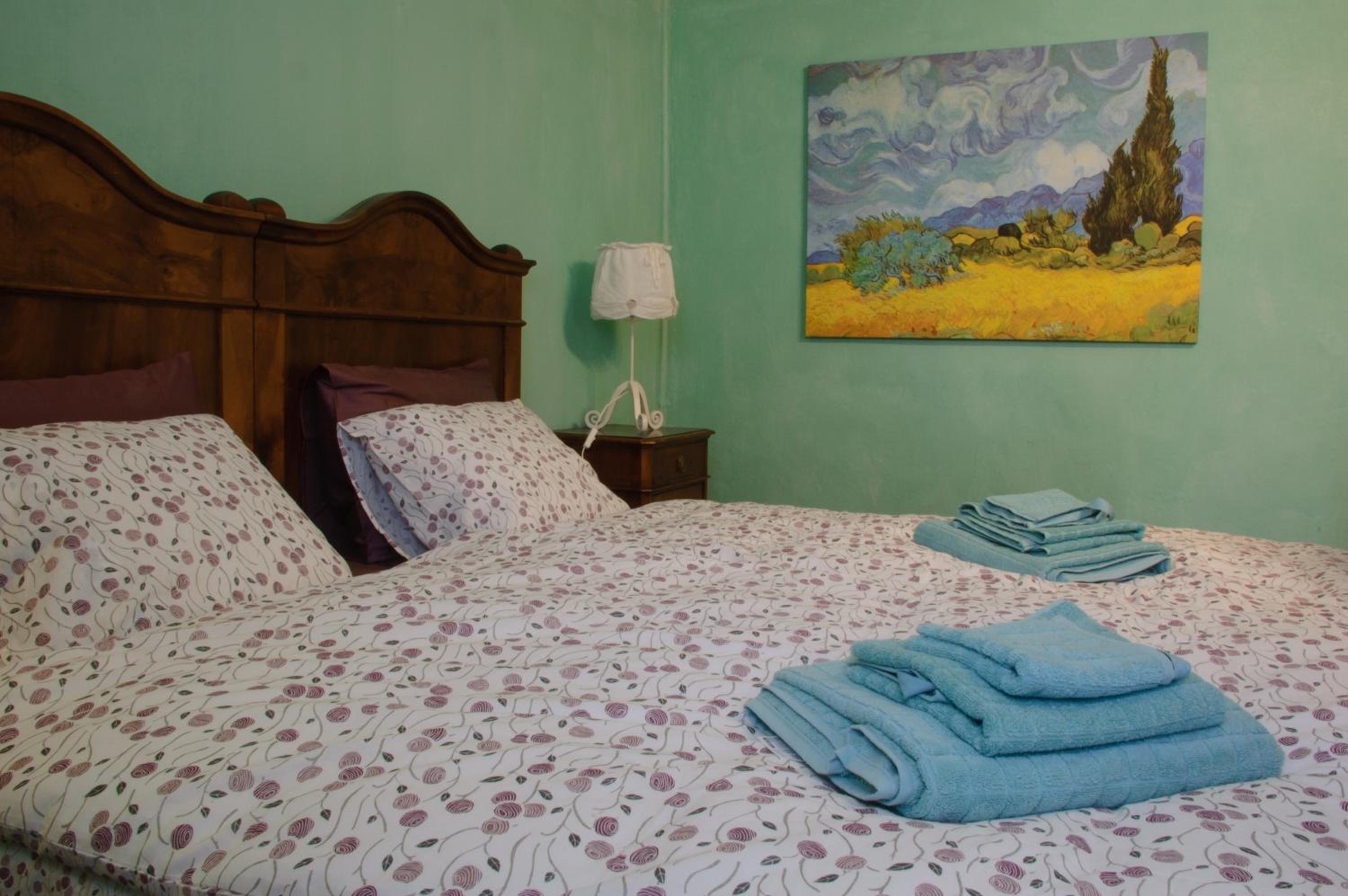 Double or Twin Room with Balcony photo 3