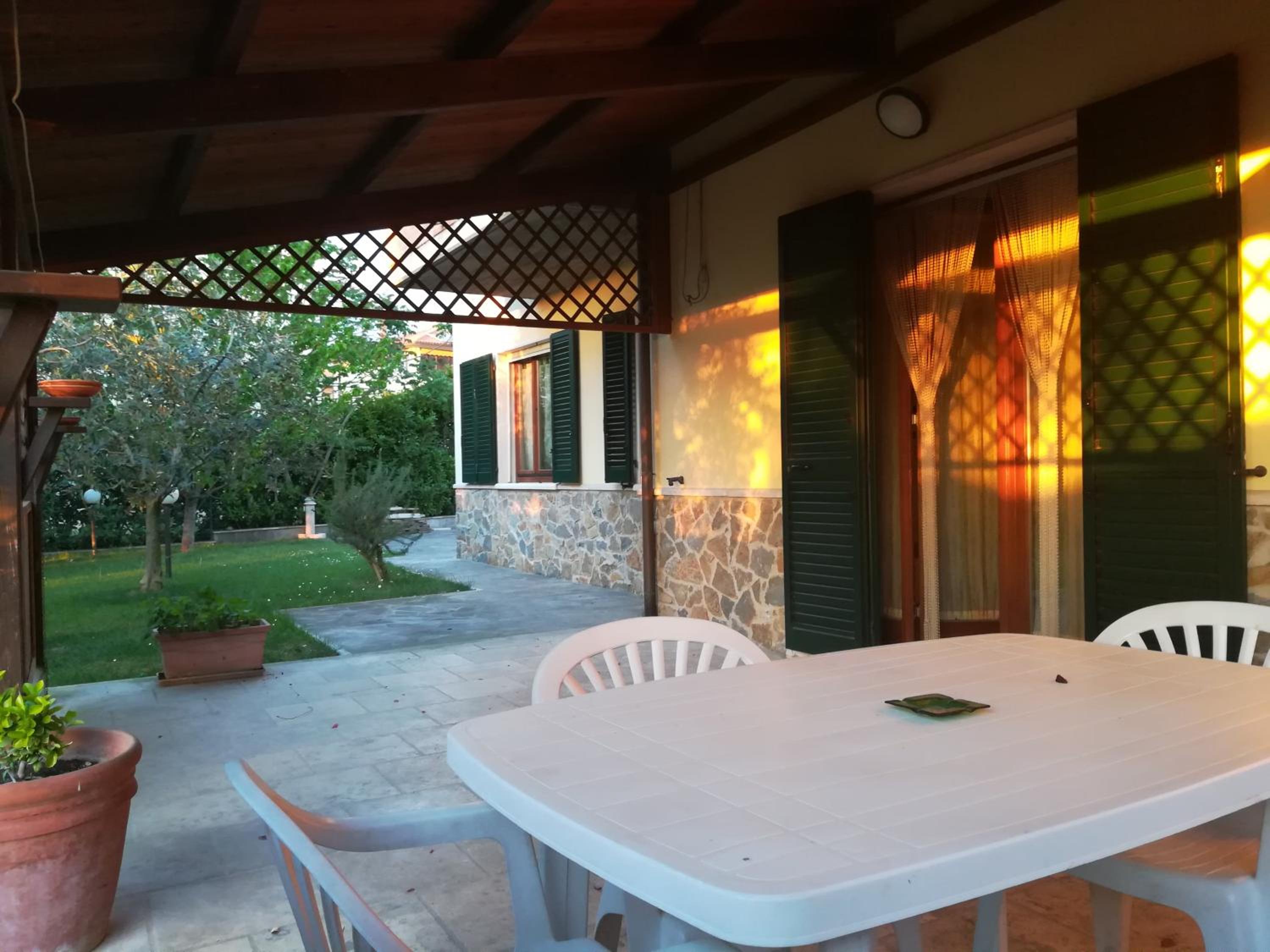 Apartment with Garden View - Photo 27