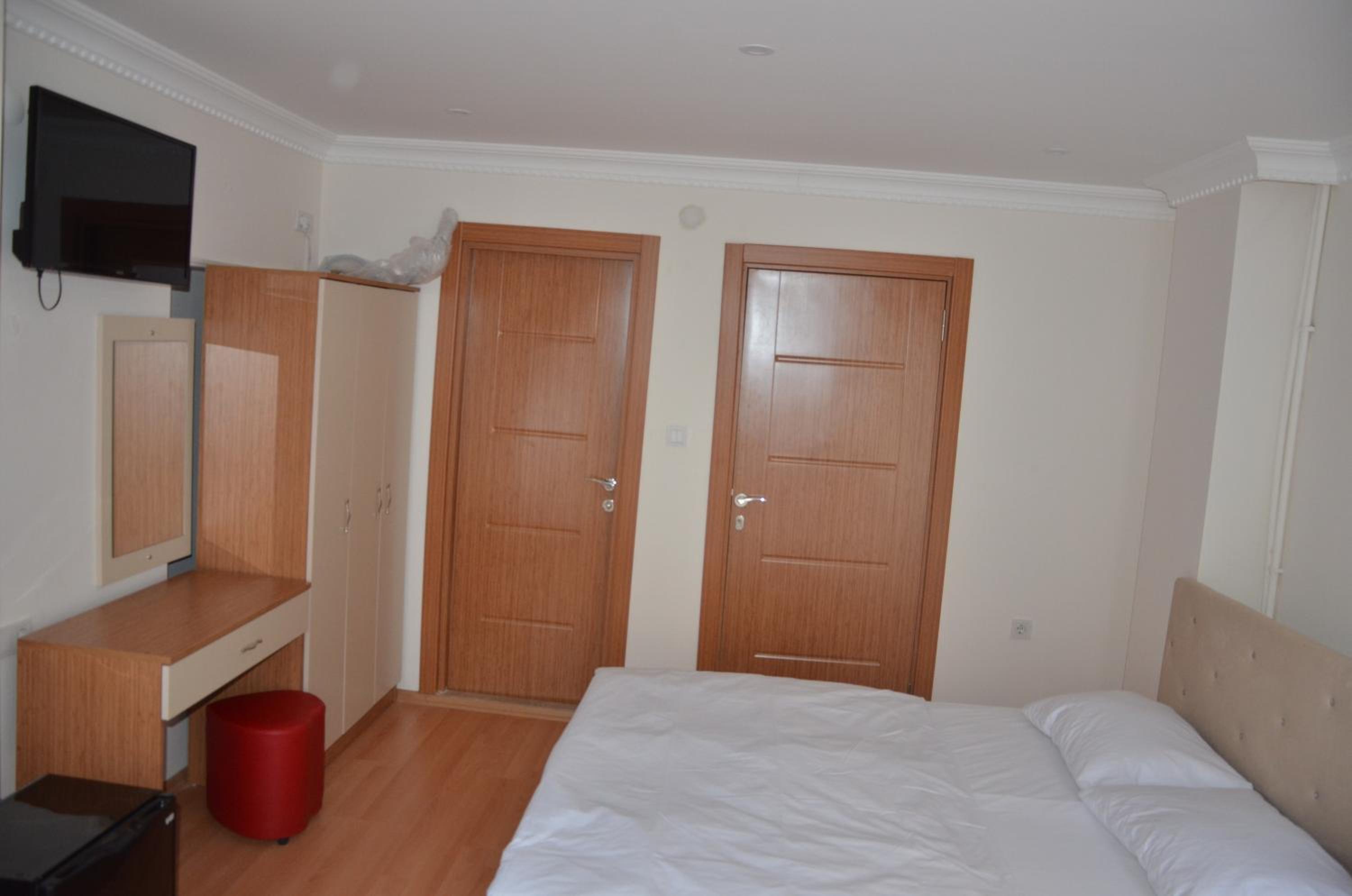 Standard Double Room photo 2