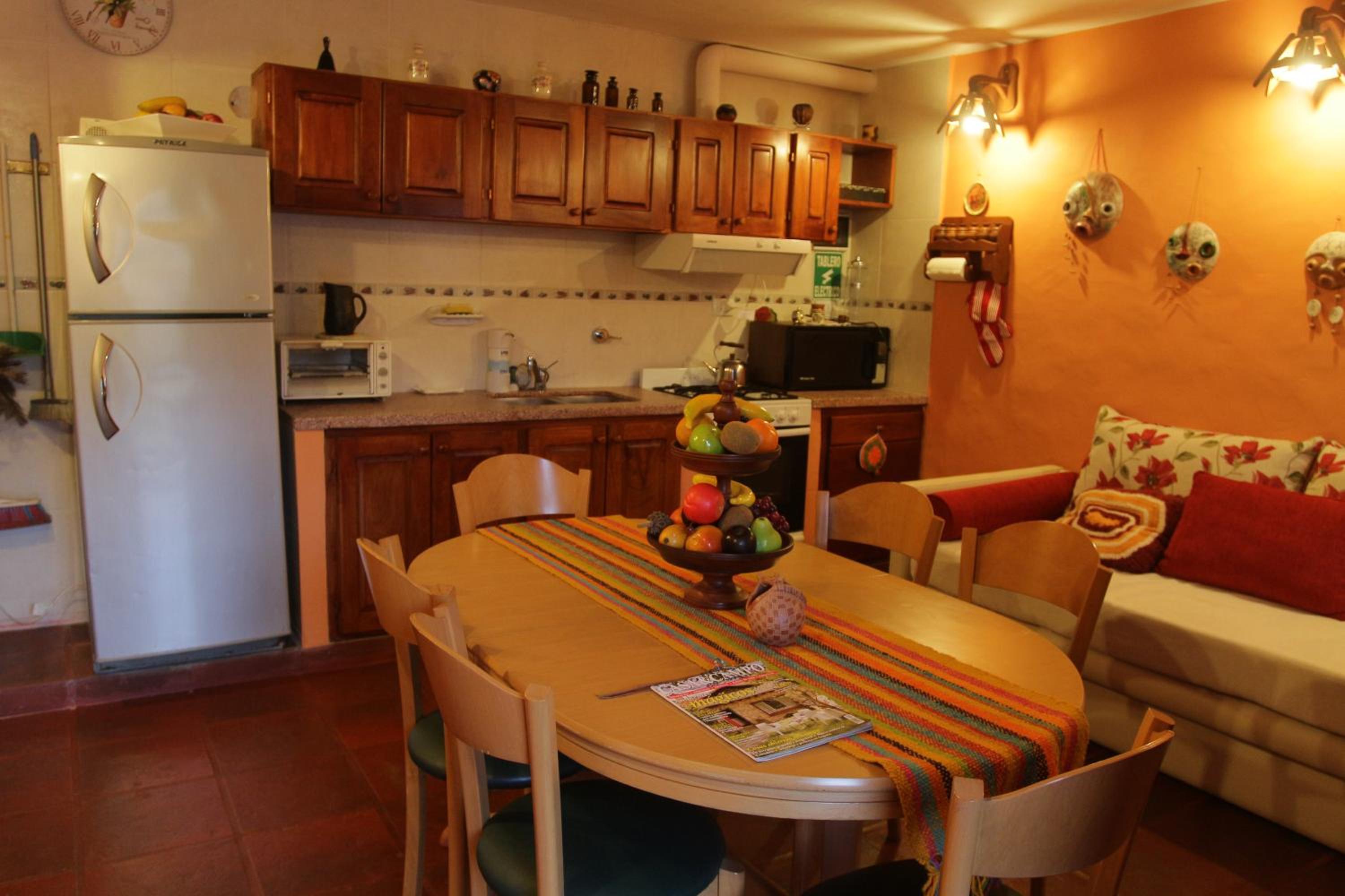 Family Room with Mountain View photo 2