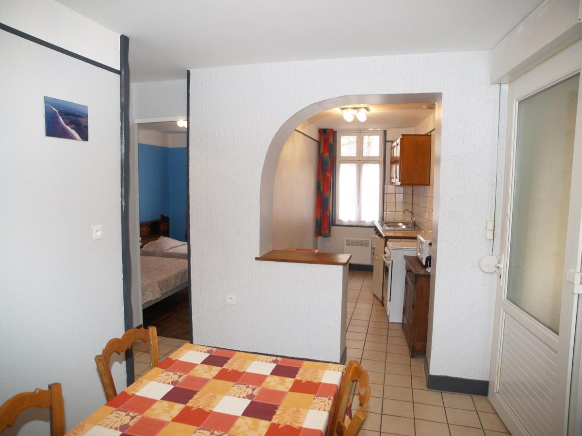 Two-Bedroom Apartment photo 1